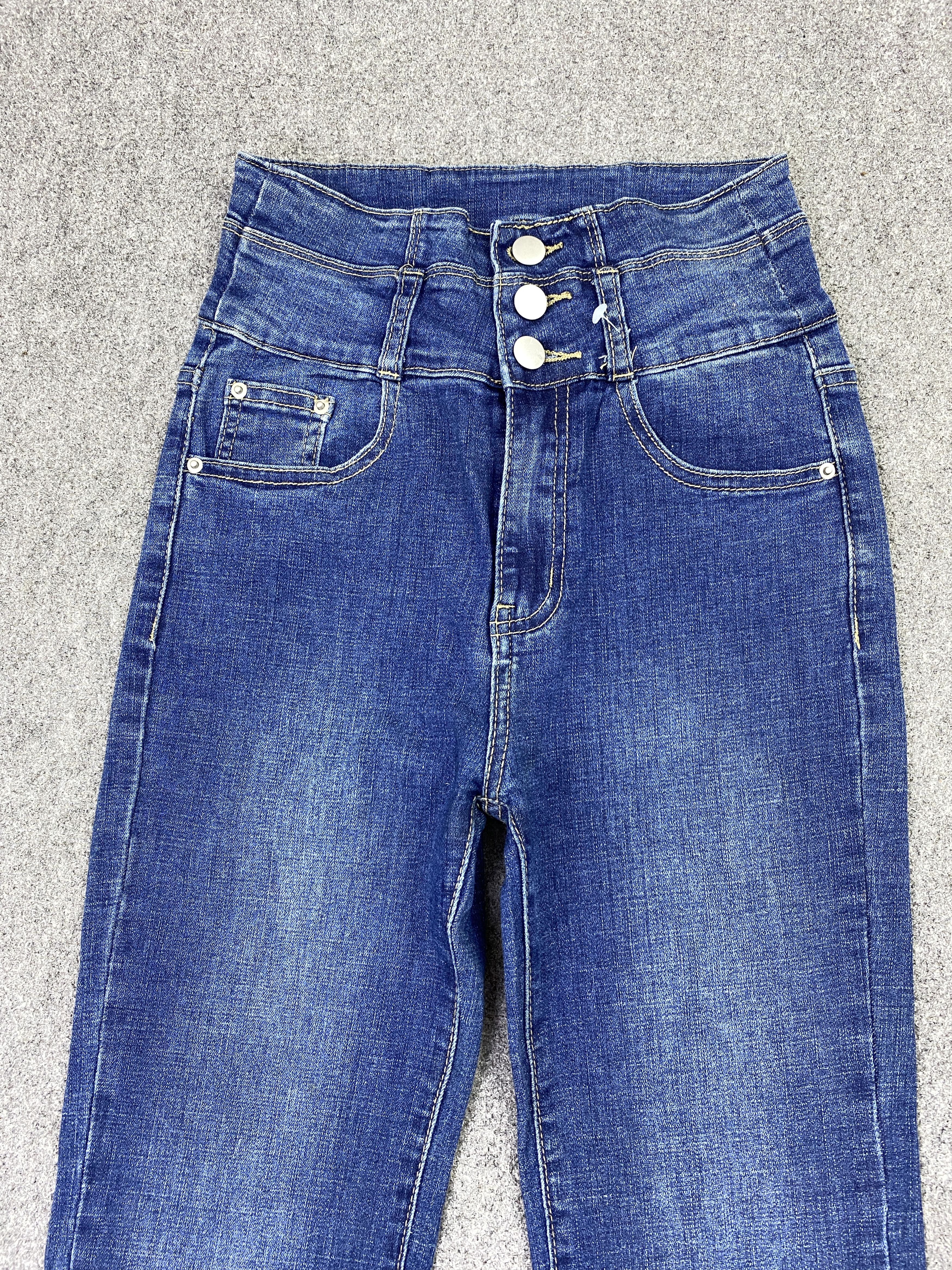 Japanese Brand Vintage Japanese Brand Flared Bootcut Jeans DP2868 Size US 26 / EU 42 - 2 Thumbnail