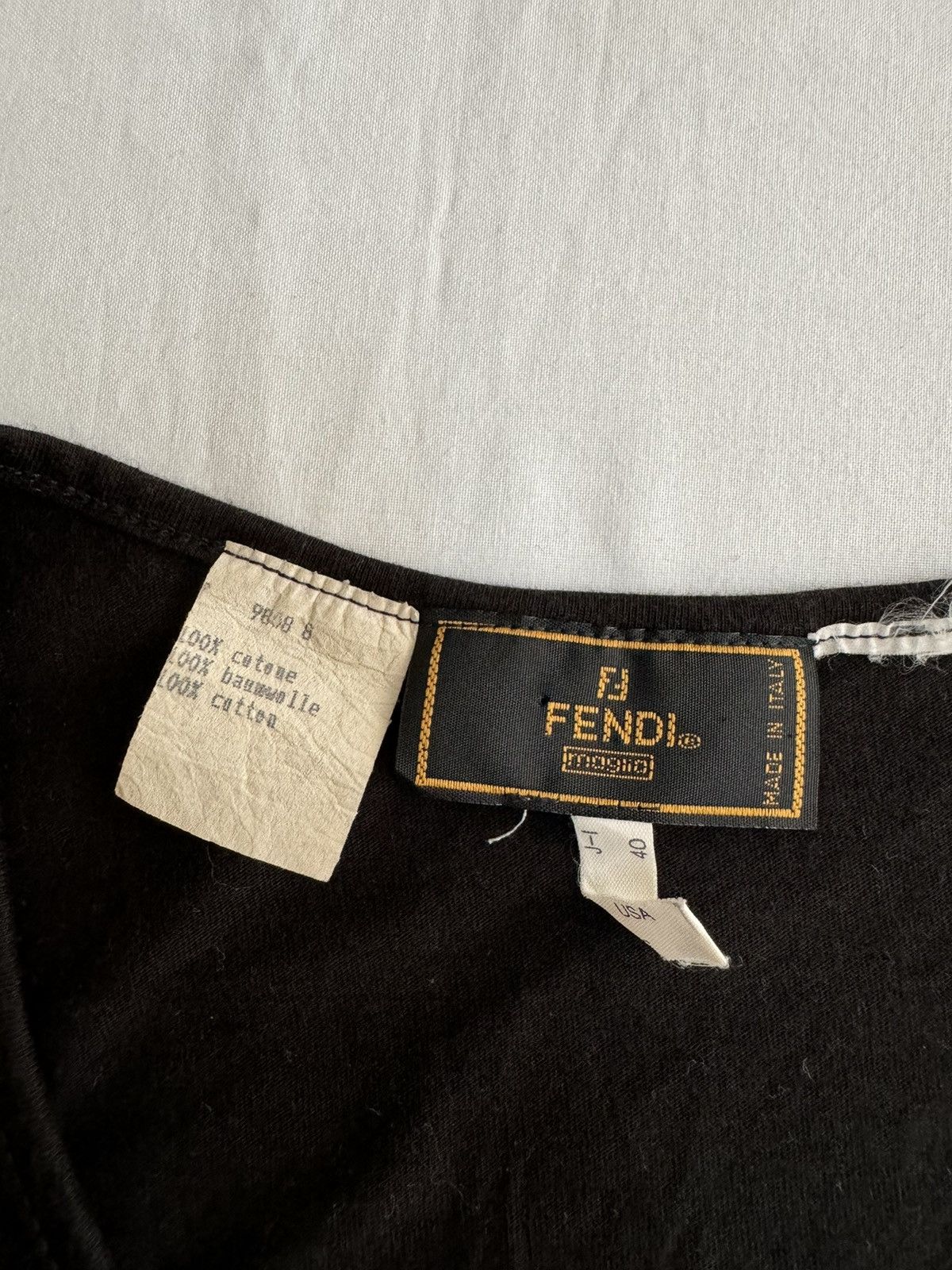 Fendi Fendi Short Sleeve Spellout Top Size XS / US 0-2 / IT 36-38 - 5 Thumbnail