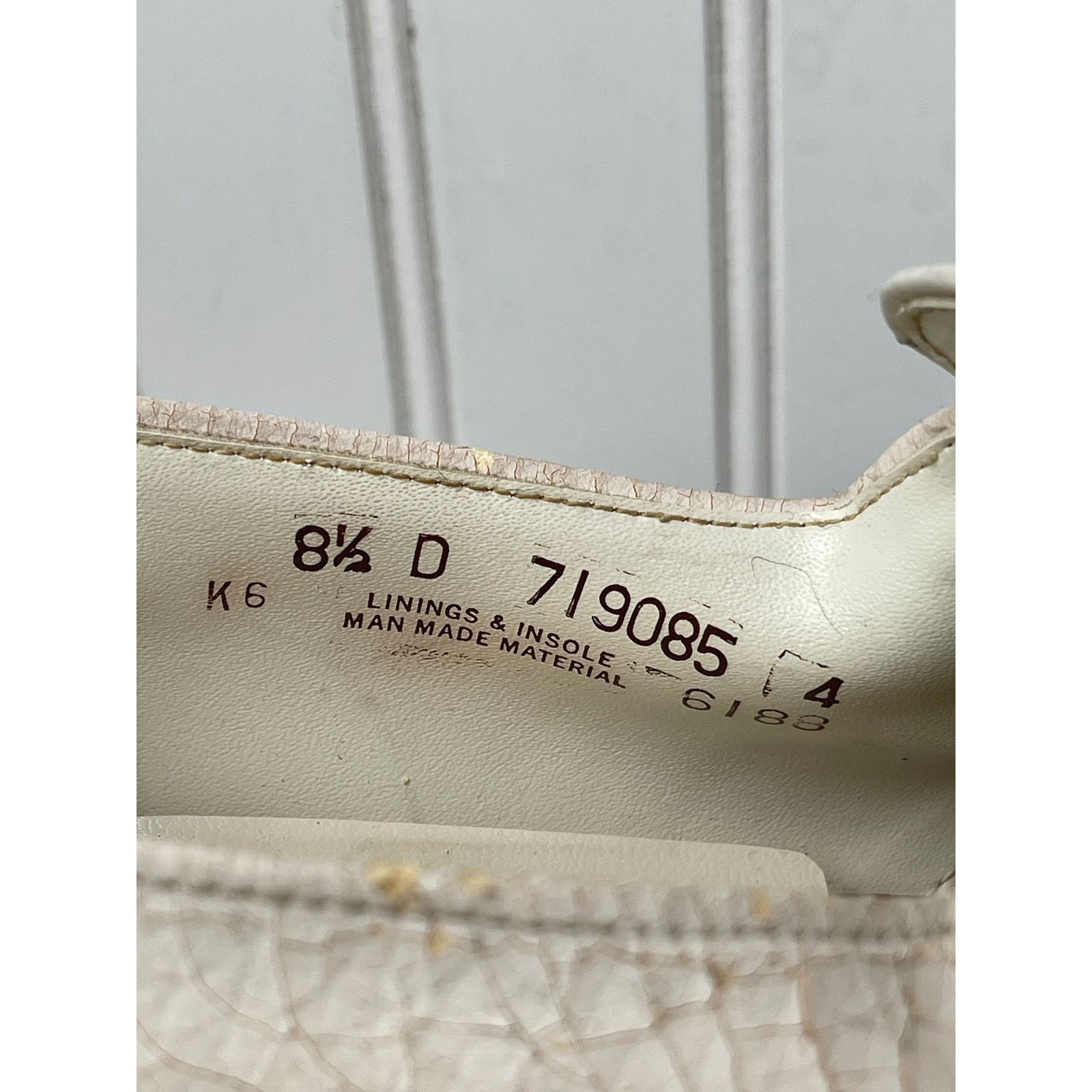Vintage Weyenberg Massagic White Horsebit Loafers 8.5 D Size US 8.5 / EU 41-42 - 9 Thumbnail