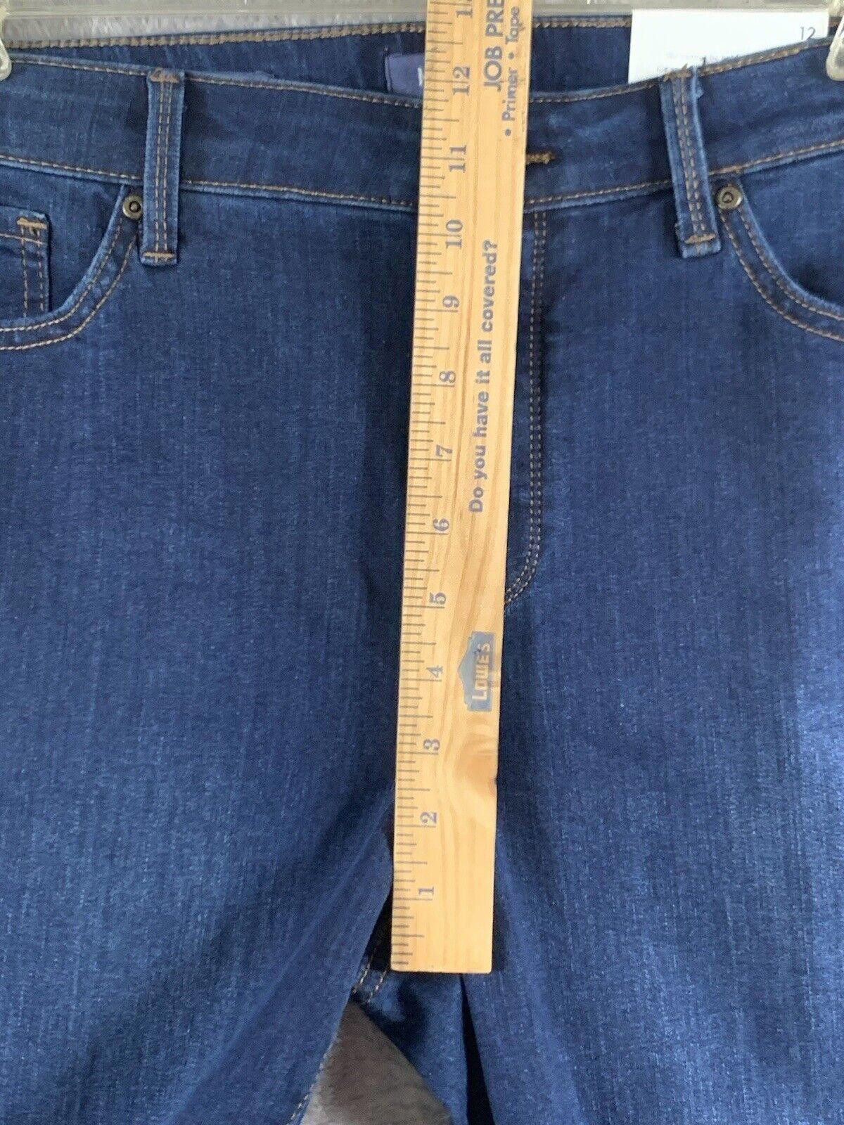 NYDJ NYDJ 12 Jeans NWT Blue Skinny LIFTXTUCK $99 MSRP Size 34" / US 12 / IT 48 - 8 Thumbnail