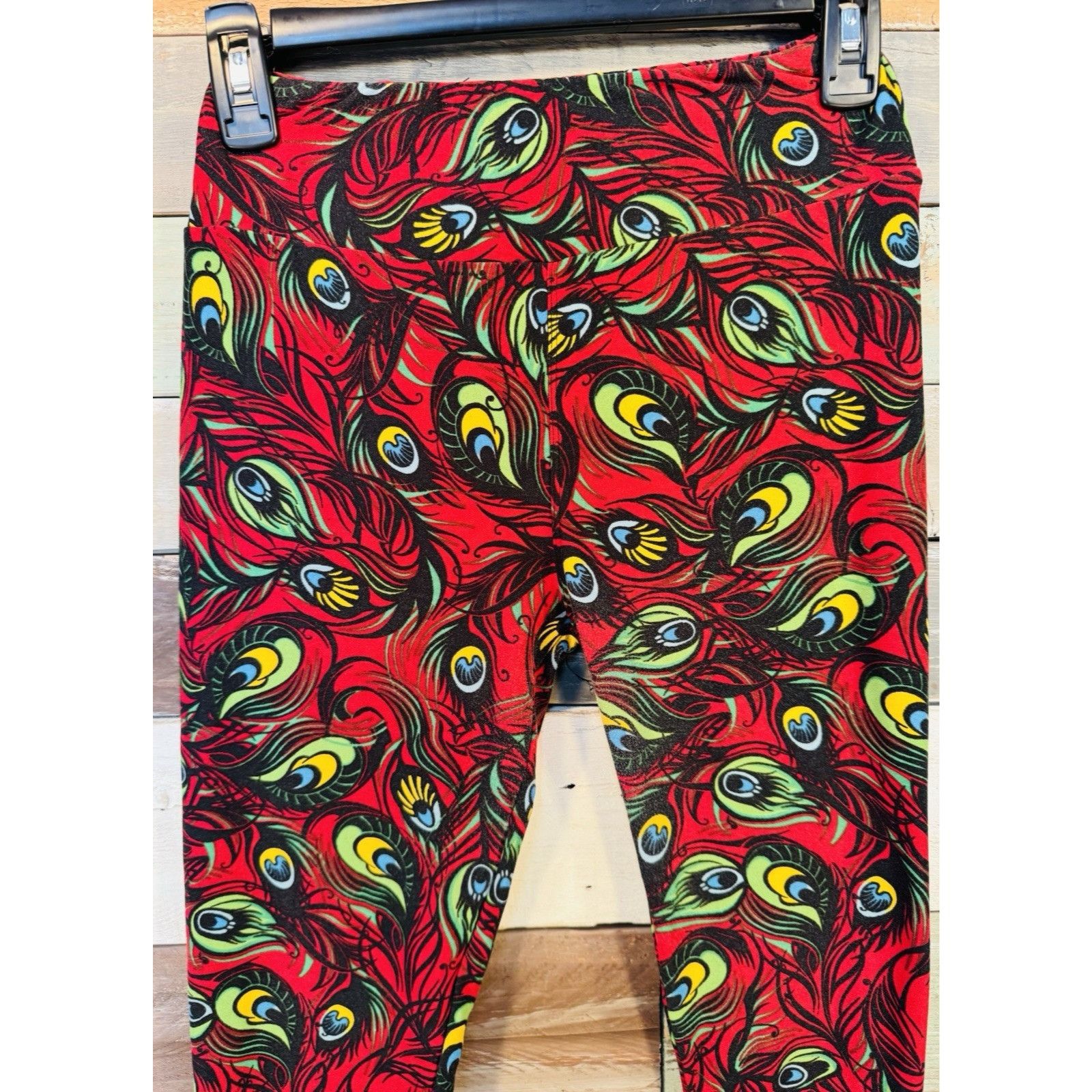Other LuLaRoe Leggings OS One Size RED PEACOCK FEATHERS Used Condi Size 29" - 3 Thumbnail