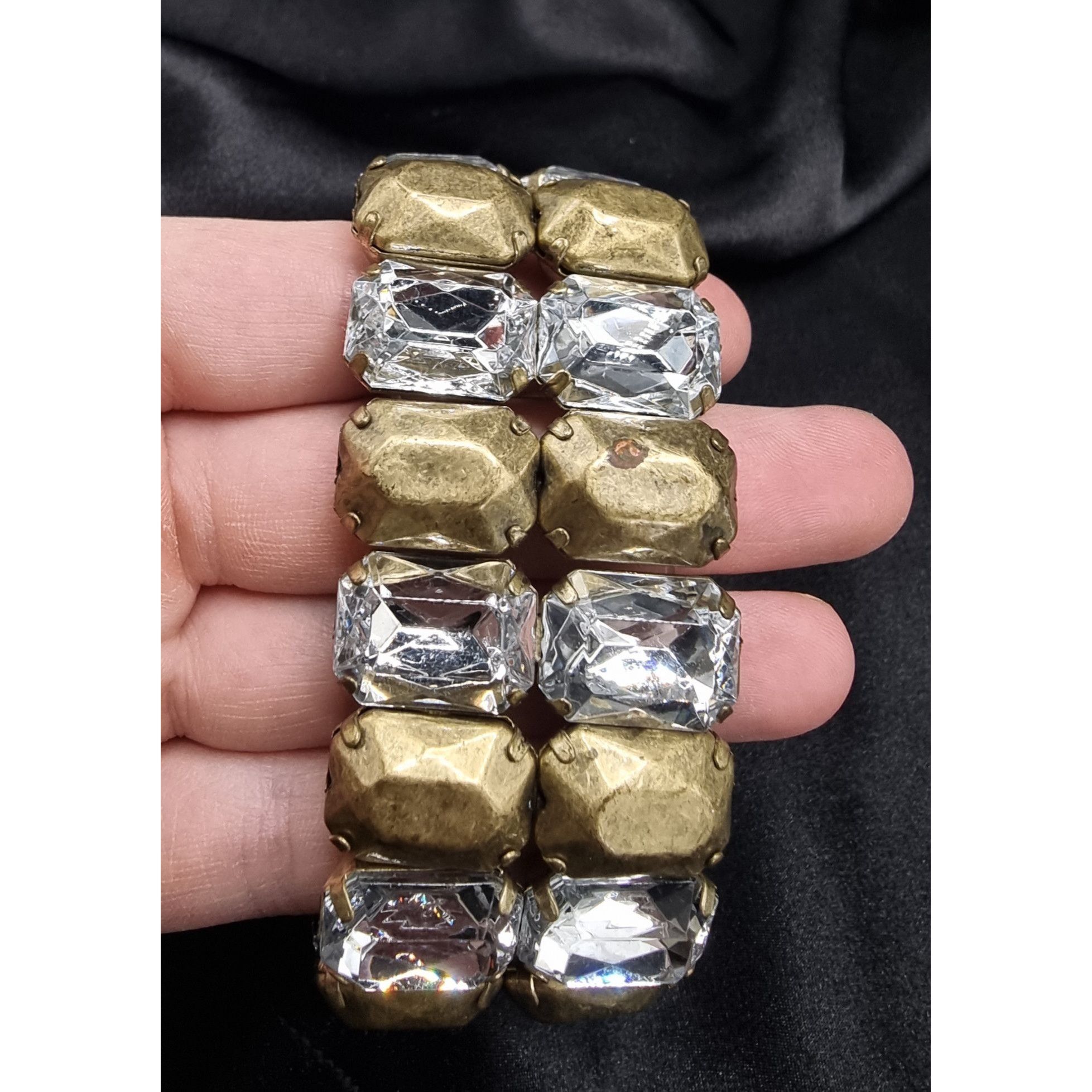 Vintage Vintage 1990's Graziano Gold-Tone Stretch Bracelet With Clea Size ONE SIZE - 5 Thumbnail