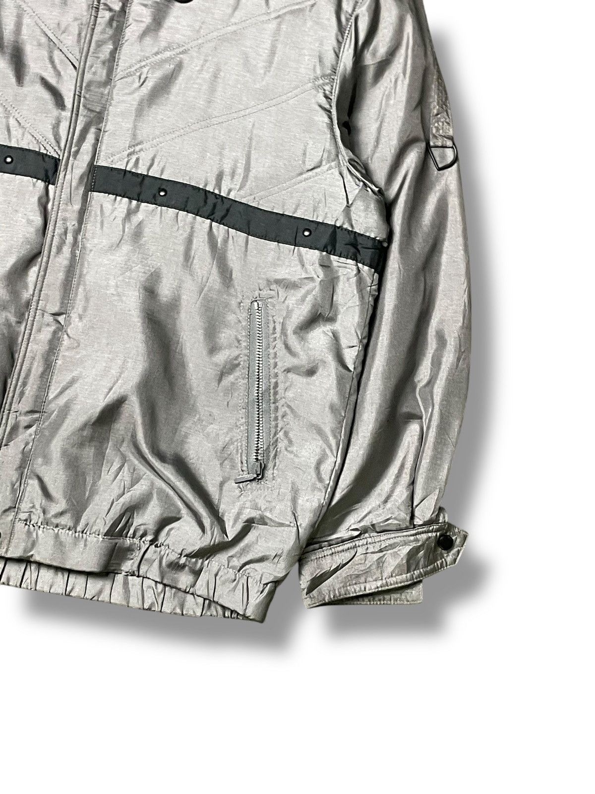 Japanese Brand × Vintage OUTWEAR Fashion Brand Zip Through Jacket (79) Size US M / EU 48-50 / 2 - 3 Thumbnail