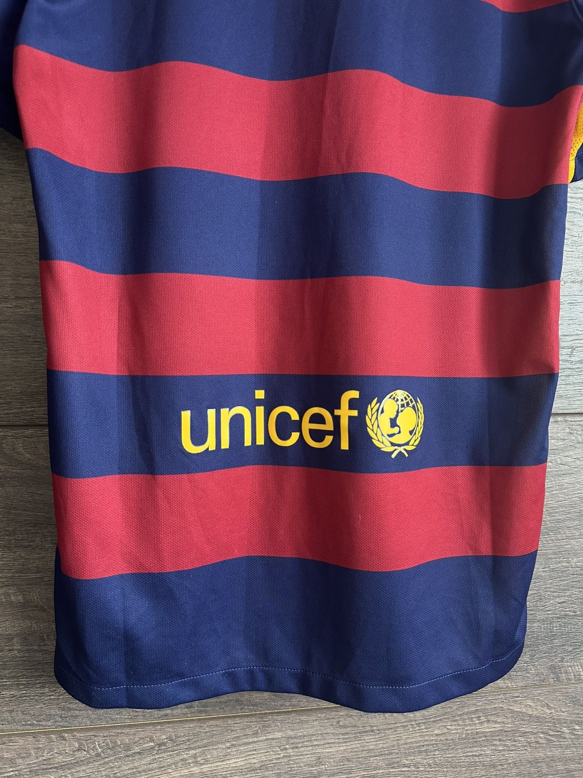 Nike Nike Barcelona 2015/2016 Home Away Jersey Football T-Shirt Size US S / EU 44-46 / 1 - 10 Thumbnail