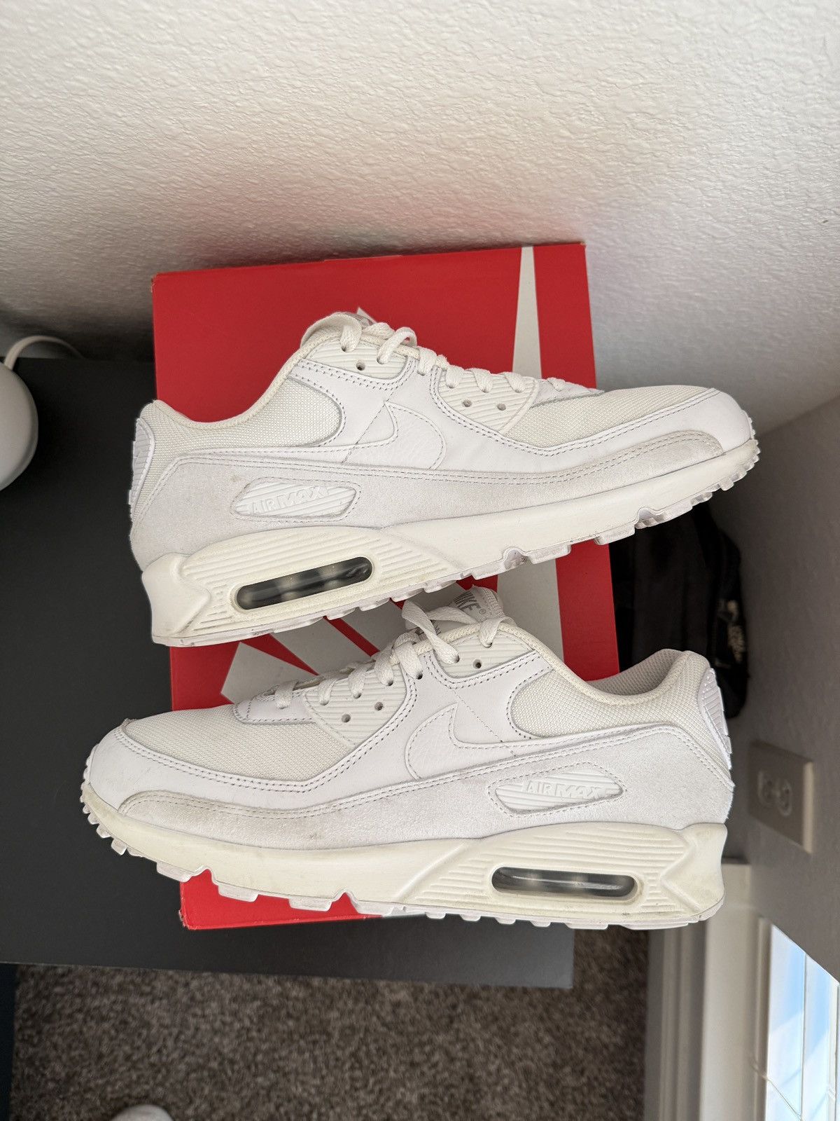Nike Nike Air Max 90 Size US 9.5 / EU 42-43 - 1 Thumbnail