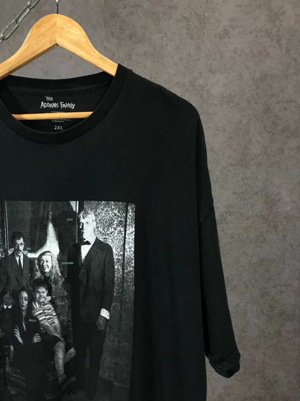 Expert Horror The Addams Family cult horror movie tee Size US XXL / EU 58 / 5 - 2 Thumbnail