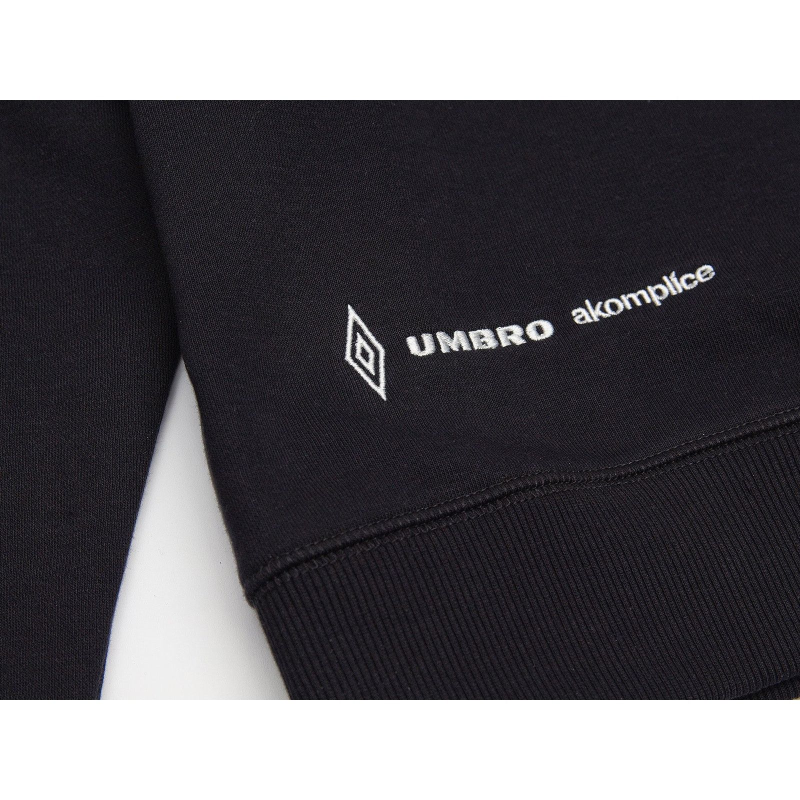 Akomplice AK + Umbro - 195 Fleece Crewneck - Medium Size US M / EU 48-50 / 2 - 6 Thumbnail