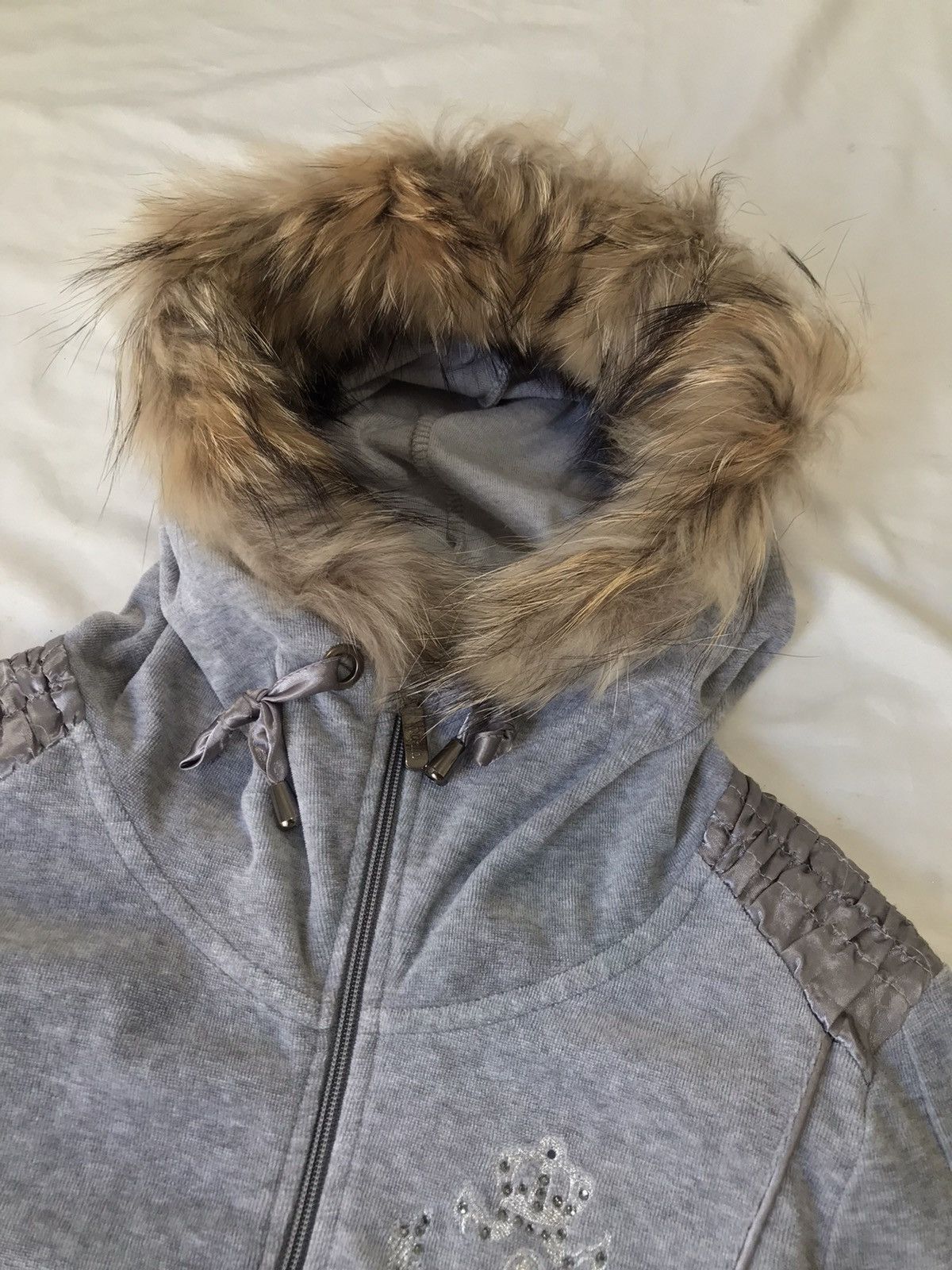 Beauty Beast Arena Velvet zup fur Hoodie Lgb ifsix gothic style Size US M / EU 48-50 / 2 - 5 Thumbnail