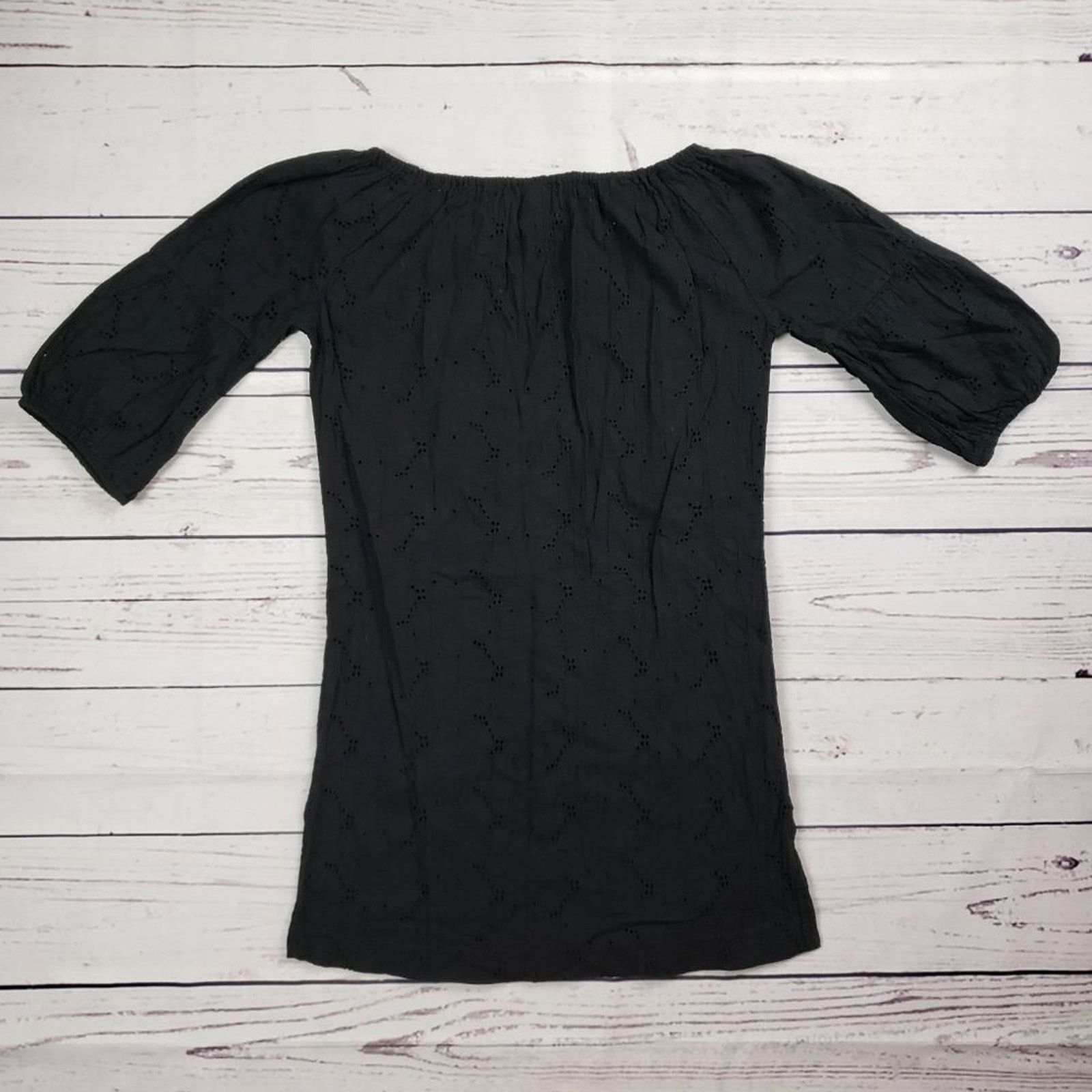 Other Blushes Half Sleeve Solid Black Eyelet Tunic Top Small Size S / US 4 / IT 40 - 7 Thumbnail