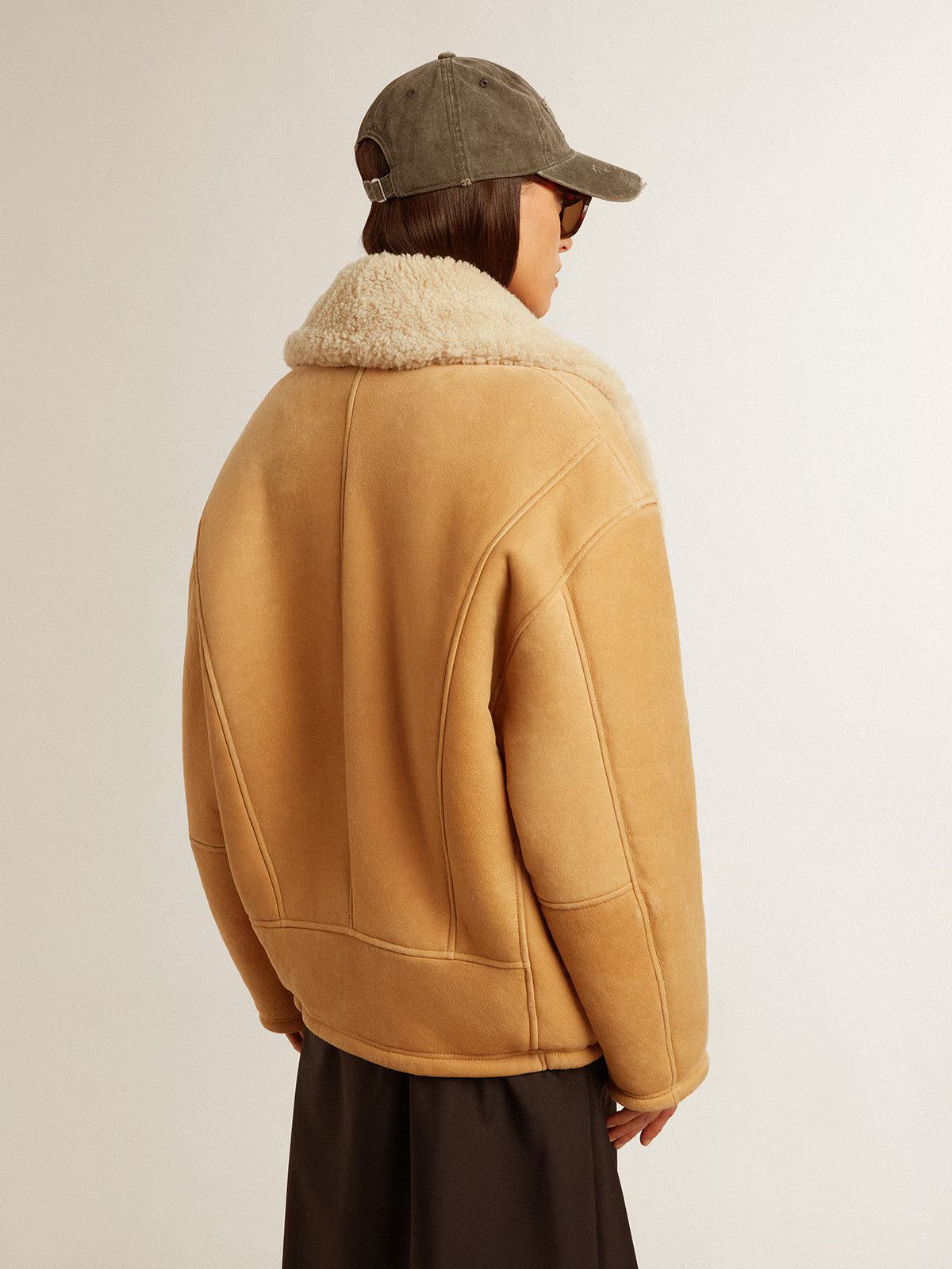 Golden Goose o1s22i1n1224 Shearling Jacket in Beige Size M / US 6-8 / IT 42-44 - 5 Thumbnail