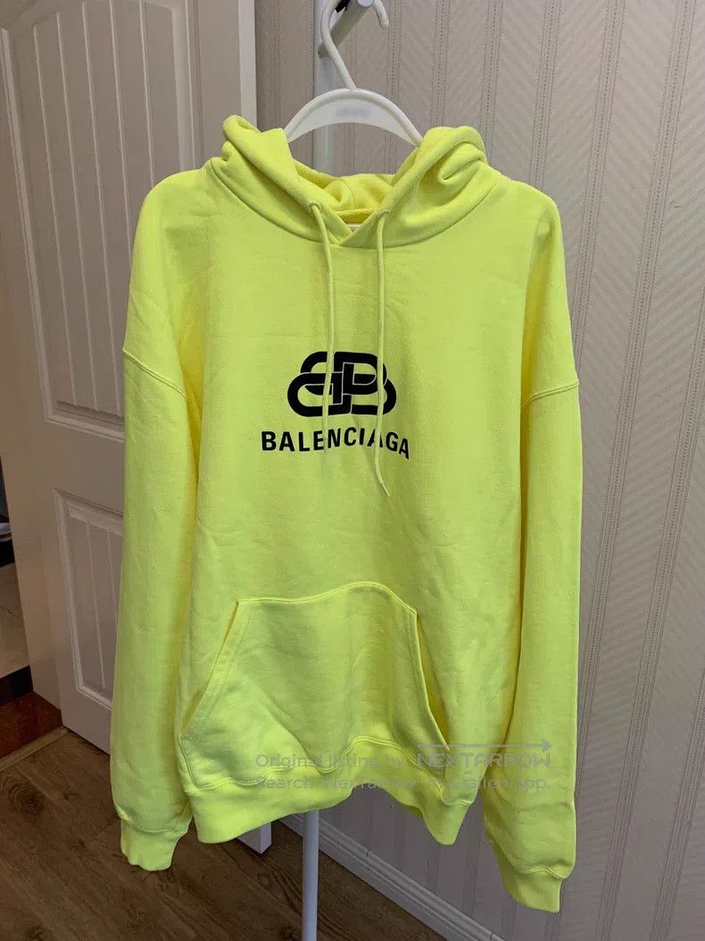 Balenciaga Balenciaga Neon Yellow Green Buckle Hooded Sweatshirt Size US S / EU 44-46 / 1 - 1 Thumbnail
