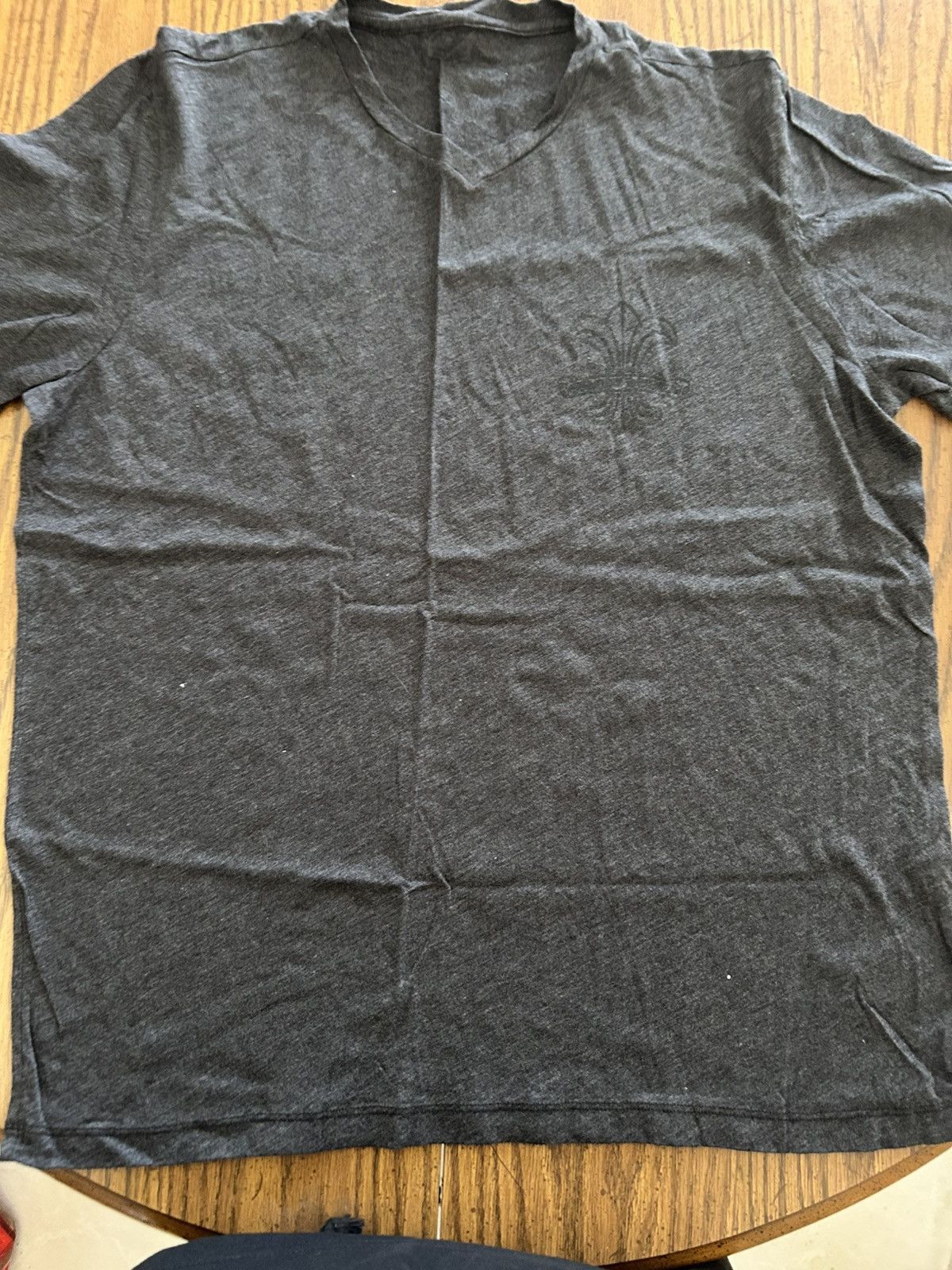 Dark grey chrome classic Tee