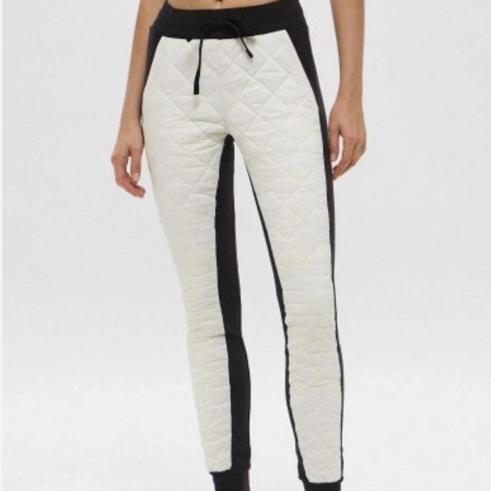 Alo Yoga Alo pant brand new Size 26" / US 2 / IT 38 - 4 Thumbnail