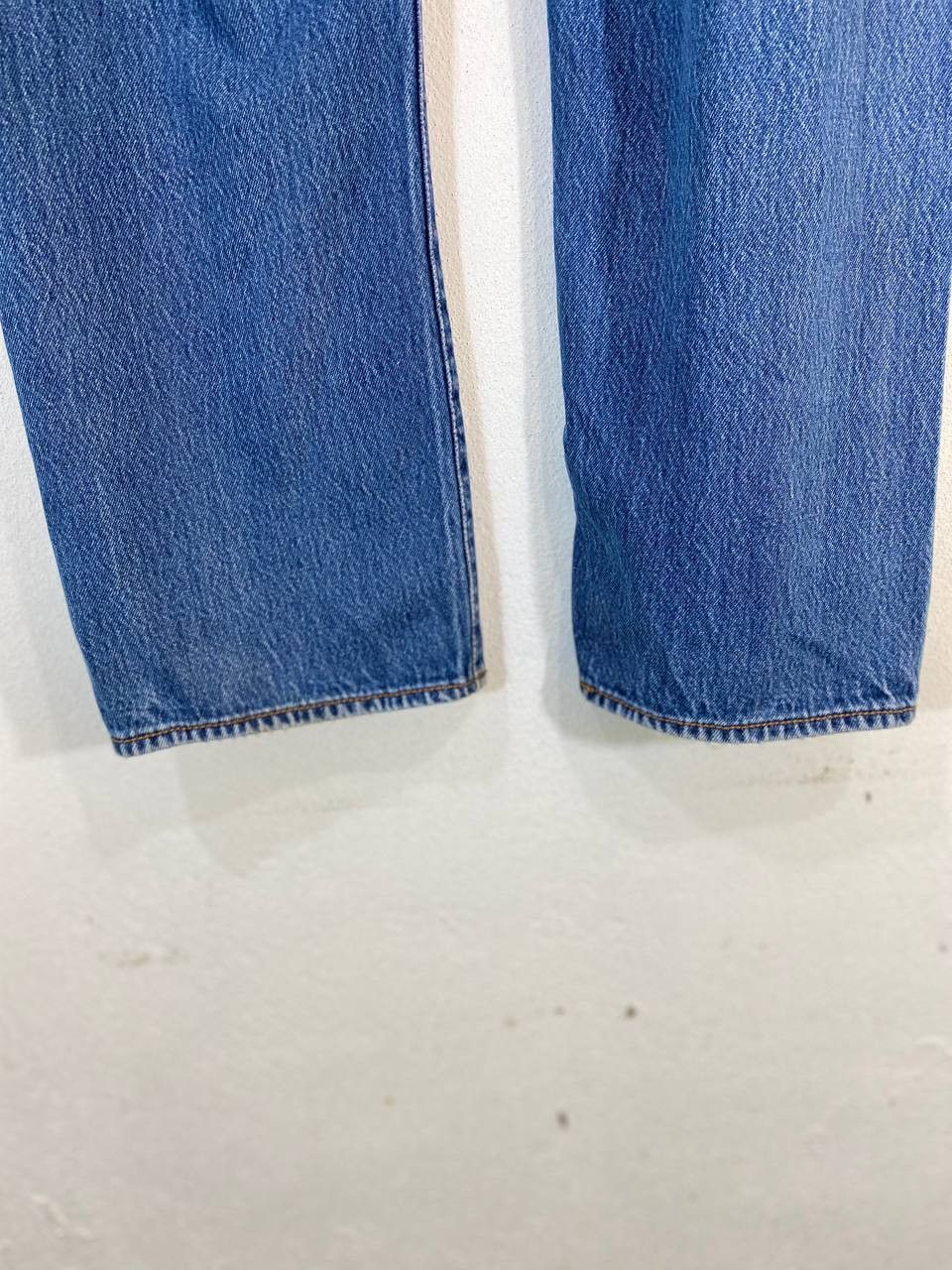 Levi's levis 501 lightwash denim nice design Size US 41 - 5 Thumbnail