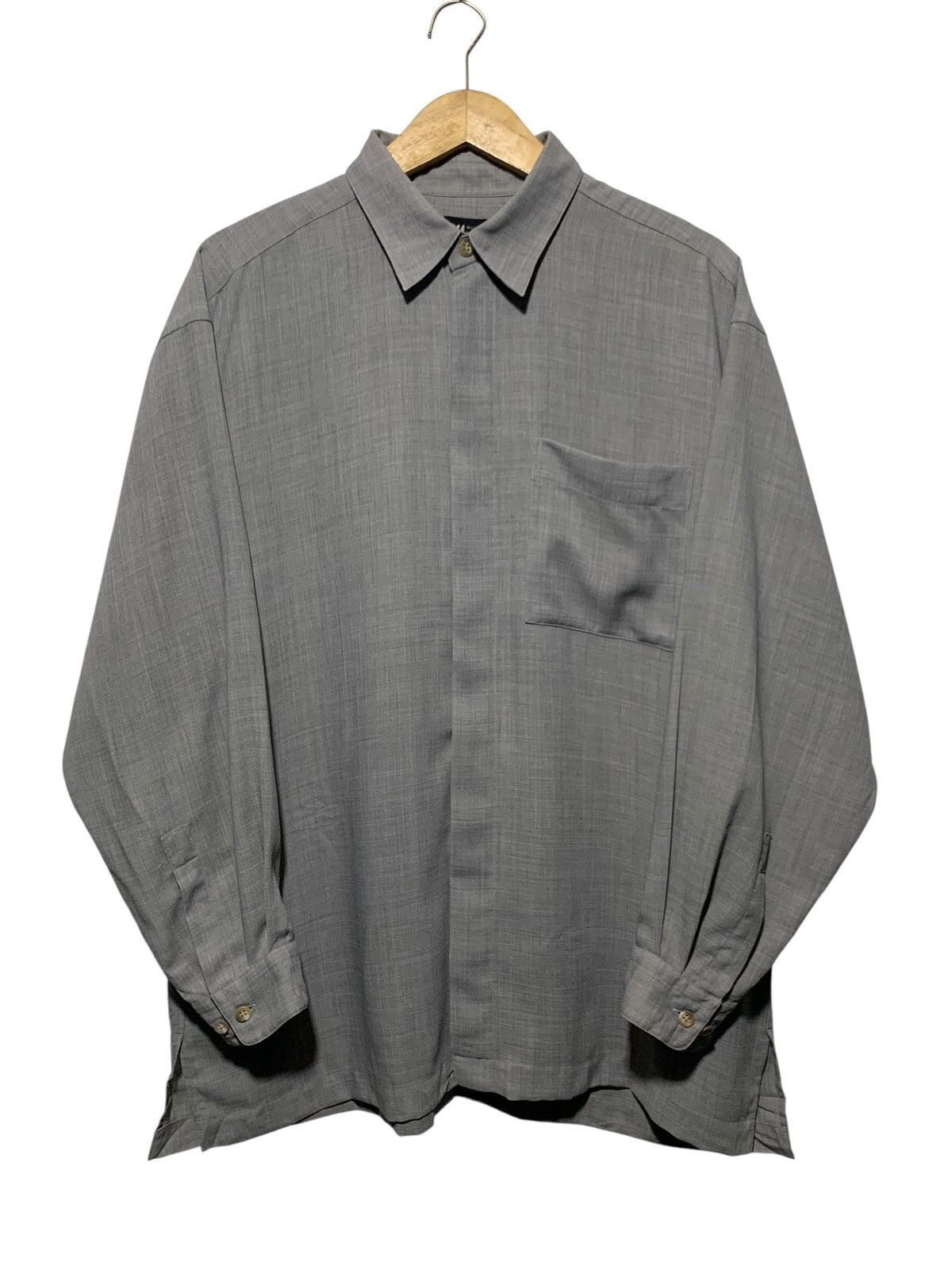 Issey Miyake Issey Miyake hidden button linen shirt Size US XL / EU 56 / 4 - 1 Thumbnail
