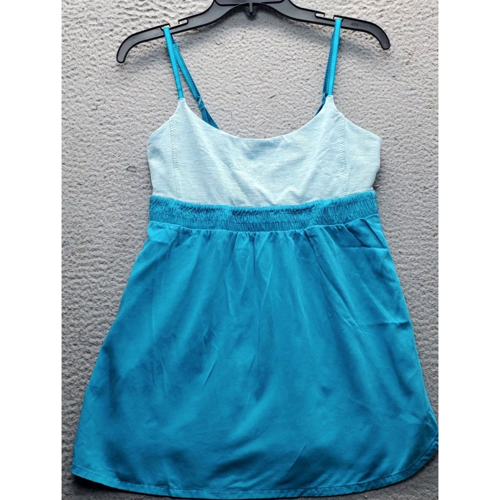 Lululemon Lululemon Womens Tank 8 Multicolor Sleeveless Pleated Adjustable Strap Activewear Shirt Size M / US 6-8 / IT 42-44 - 2 Thumbnail