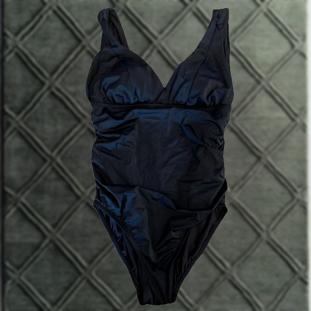 Vintage Time And Tru One Piece Bathing Suit Black L Built-In Bra Slimming Missy 12-14 NWT MPN B962 Size L / US 10 / IT 46 - 1 Thumbnail