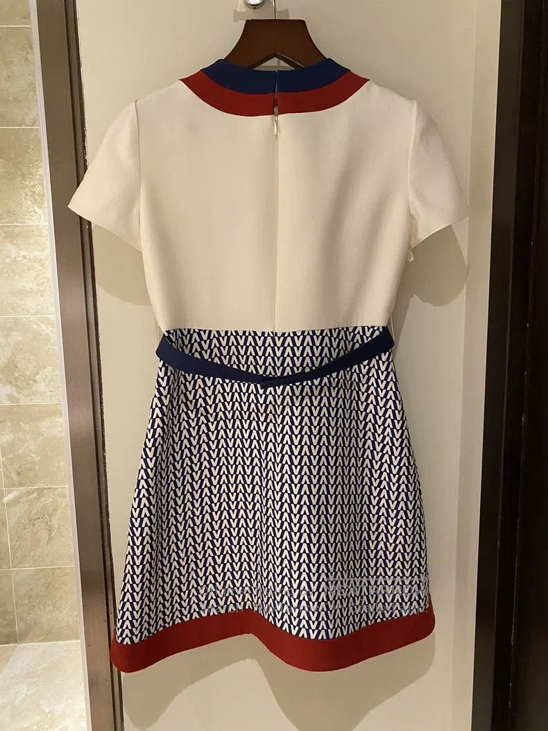 Valentino Valentino wool dress Size M / US 6-8 / IT 42-44 - 5 Thumbnail