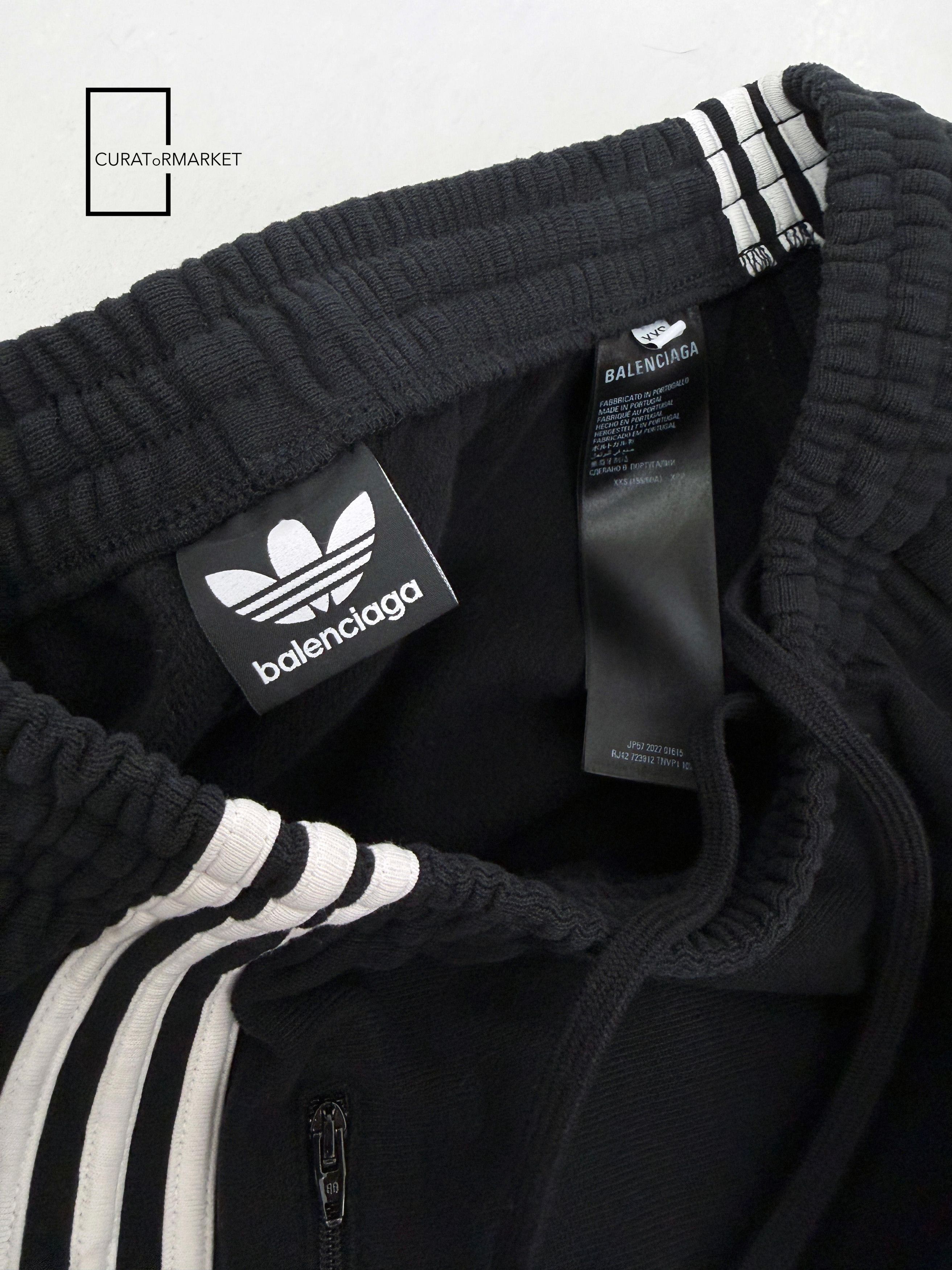 Adidas × Balenciaga XXS Cuffed Relaxed Track Pant Embroidered Logo Stripes SS21 Size US 32 / EU 48 - 12 Thumbnail