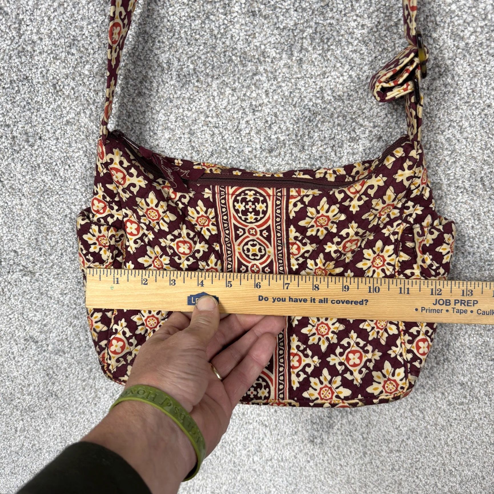 Vera Bradley VINTAGE Vera Bradley Crossbody Bag Womens Medium Burgundy Floral Quilted Bag Purse Zip 90s? Size ONE SIZE - 5 Thumbnail