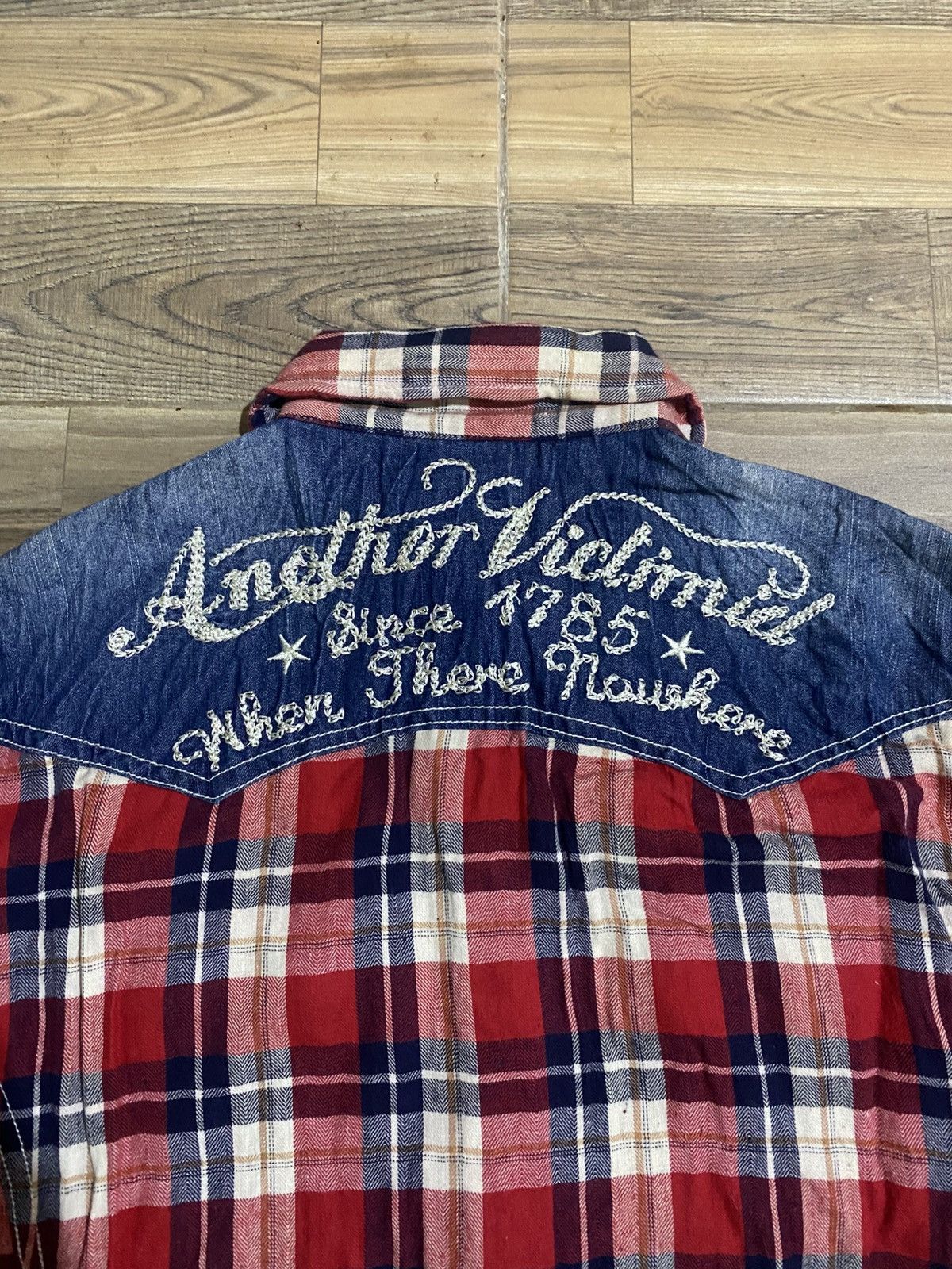 Japanese Brand IN THE ATTIC ANOTHER VICTIMID SHIRT Size US M / EU 48-50 / 2 - 6 Thumbnail