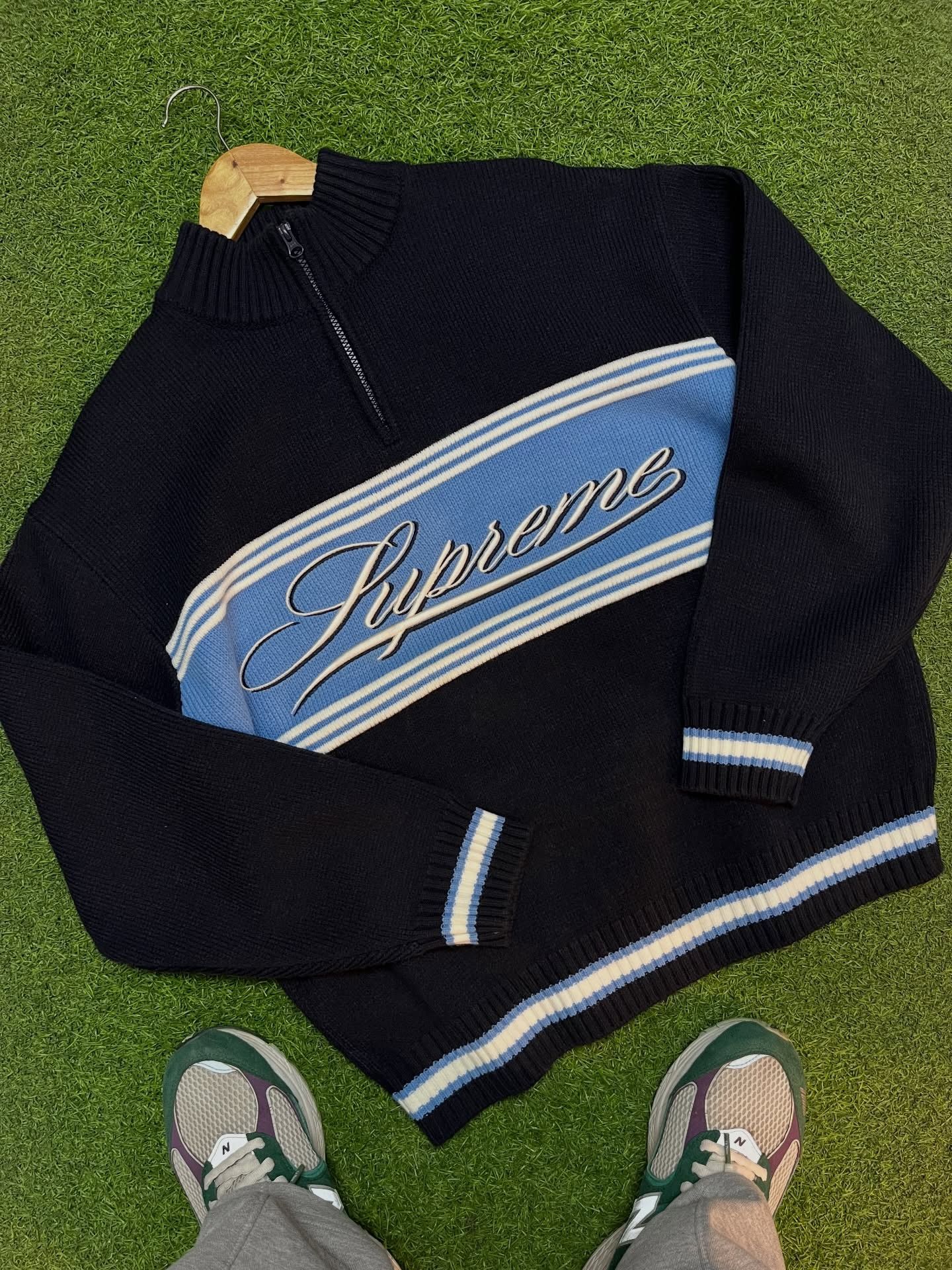 Supreme 18FW Vertical Stripe Knit Polo