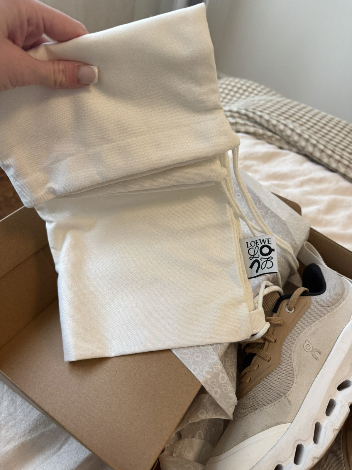 Loewe × On Cloudtilt LOEWE 2 Tan White/Gum Size US 8 / EU 41 - 5 Thumbnail
