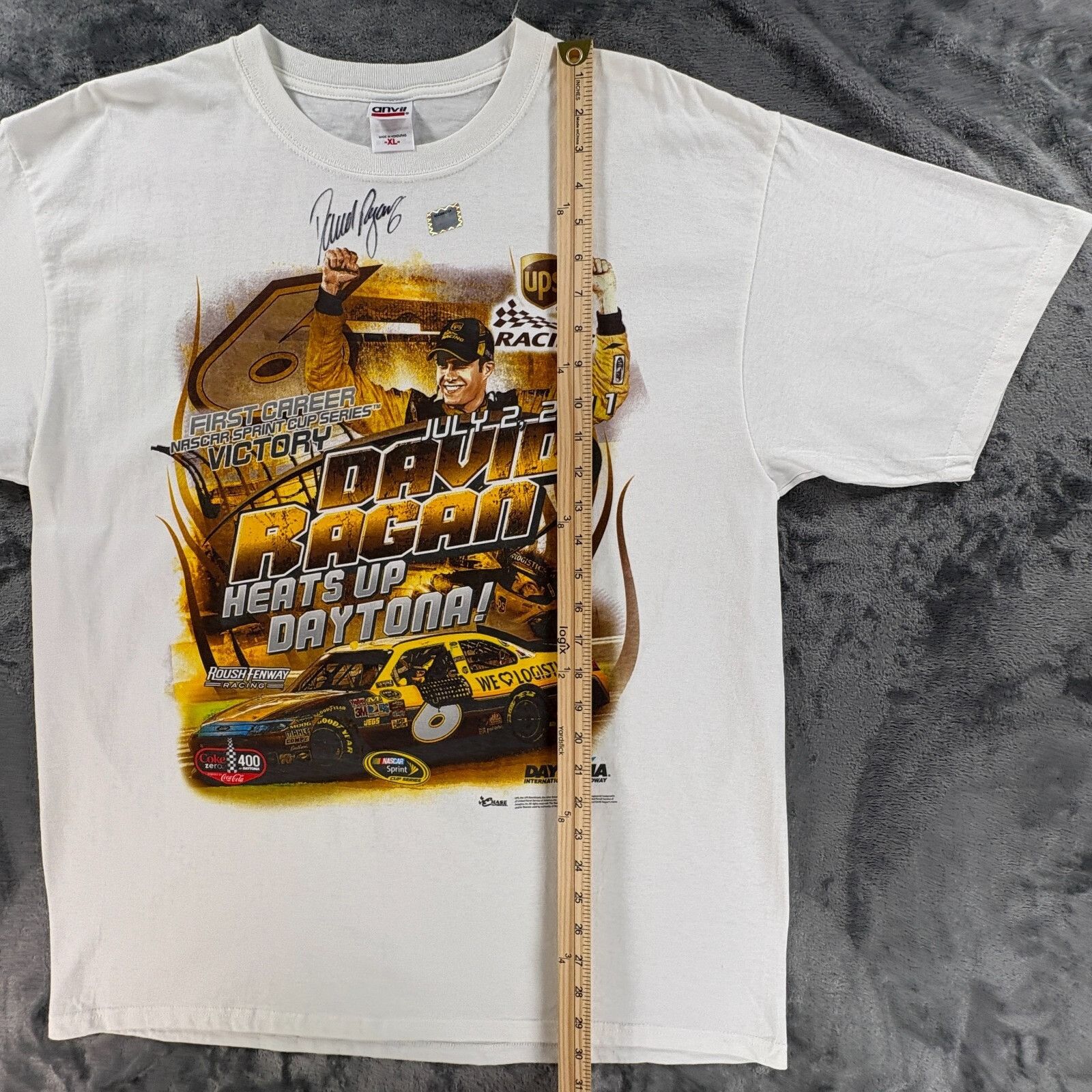 Anvil David Ragan #6 UPS Autographed T Shirt Men XL NWT Nascar Fir Size US XL / EU 56 / 4 - 6 Thumbnail