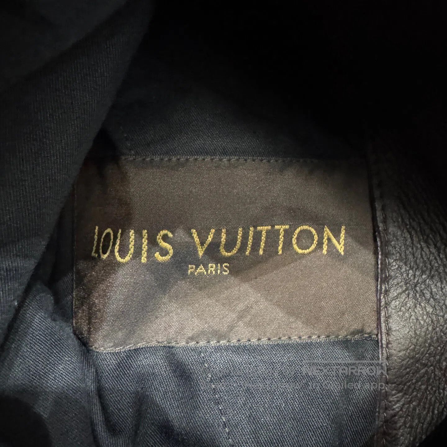 Louis Vuitton Louis Vuitton A coat with integrated fur and fabric, worn Size US M / EU 48-50 / 2 - 5 Thumbnail