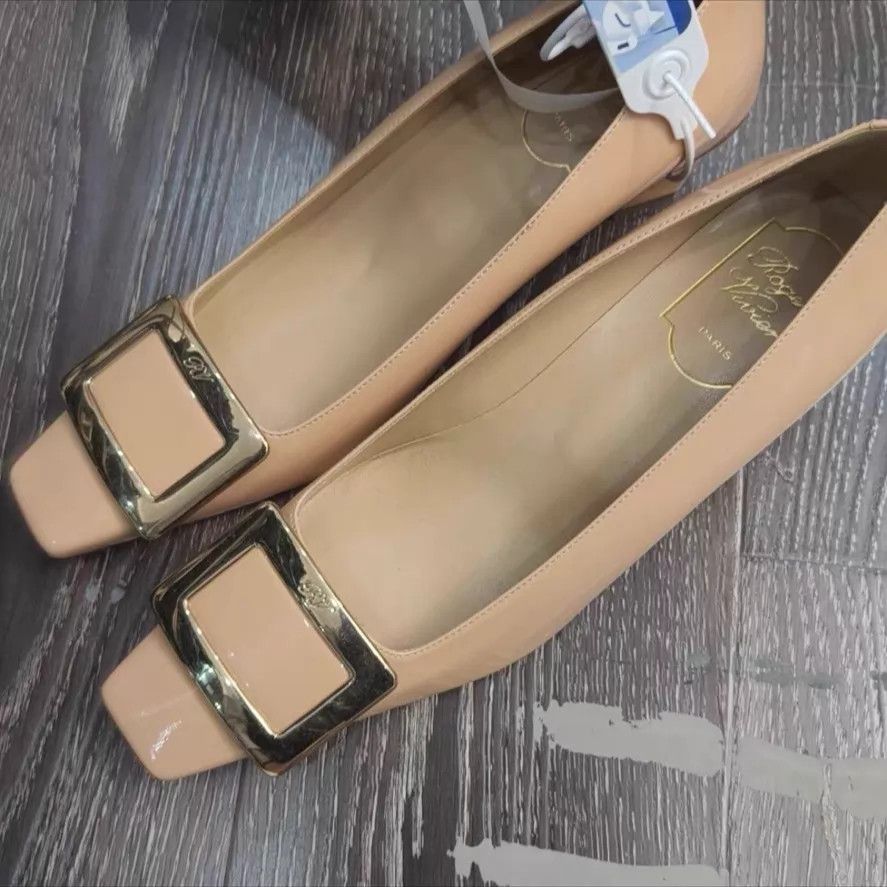 Roger Vivier RV Square Buckle Flats 38 Size US 7.5 / IT 37.5 - 1 Thumbnail