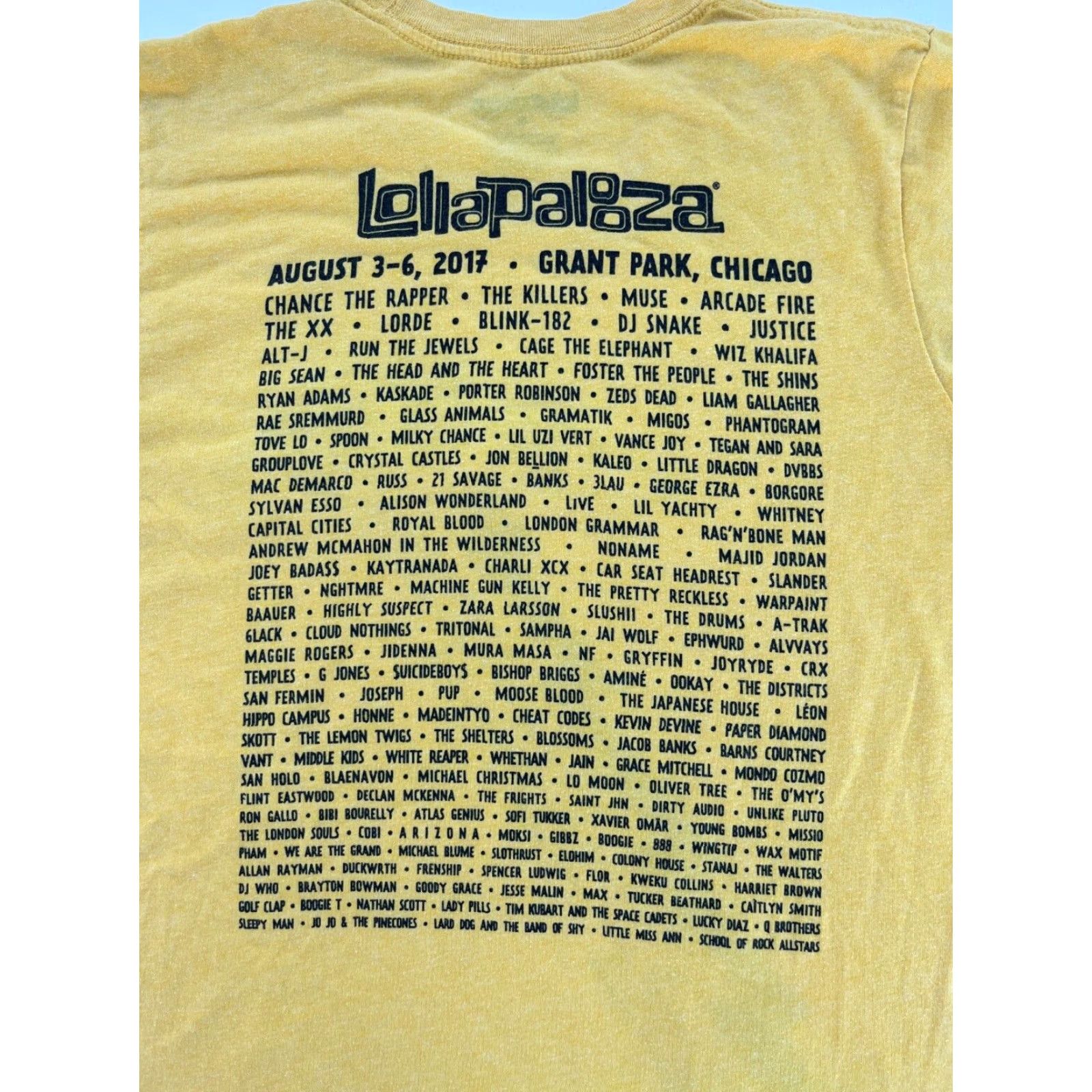Vintage VINTAGE Women’s Lollapalooza 2017 T-Shirt Chicago Sz S Double-Sided Yellow 100% Cotton Shirt Womens Size S / US 4 / IT 40 - 4 Thumbnail