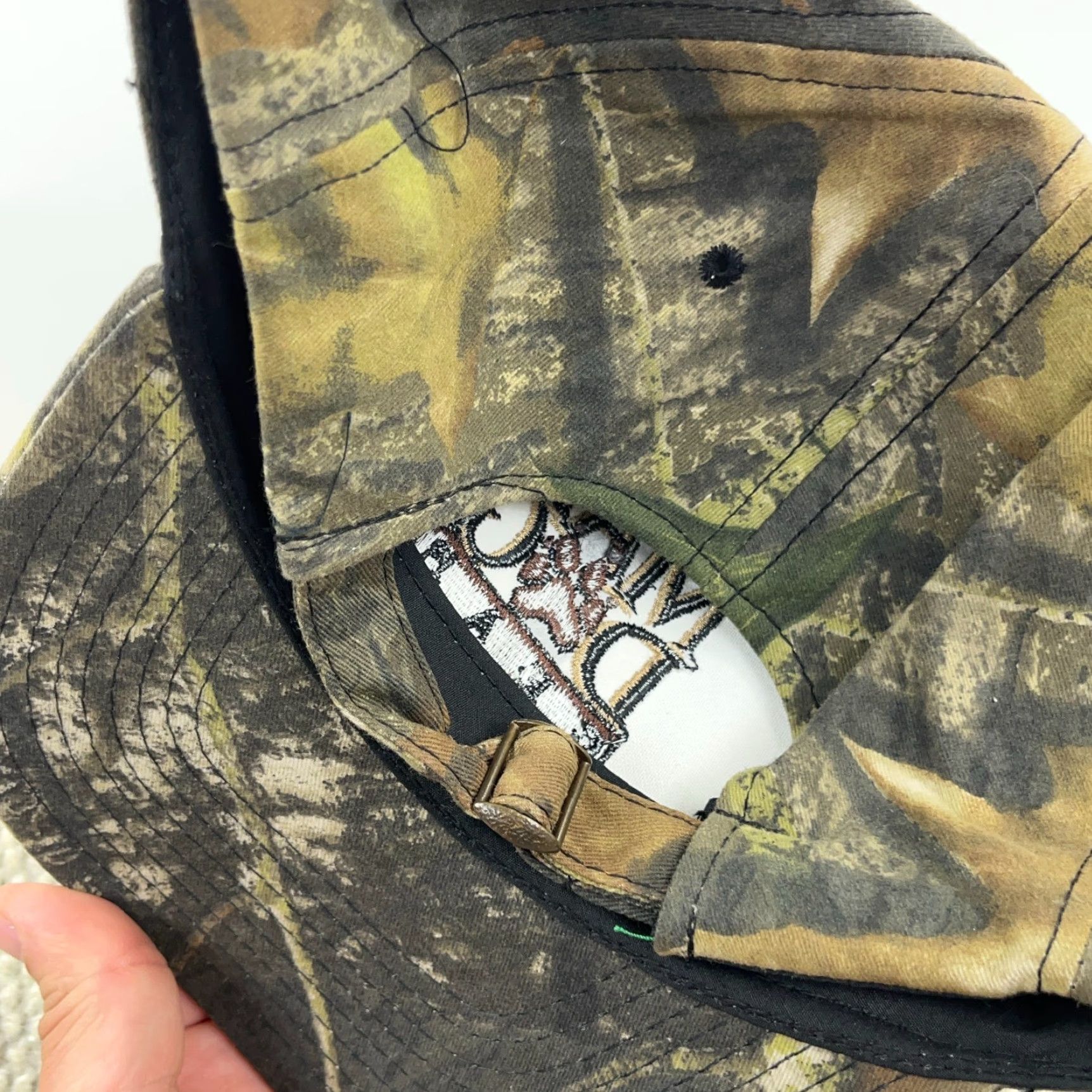 Vintage Mad Dog Gear Hat Cap Mossy Oak Camo Strap Back Hunting Y2K Adjustable Adult Size ONE SIZE - 5 Thumbnail
