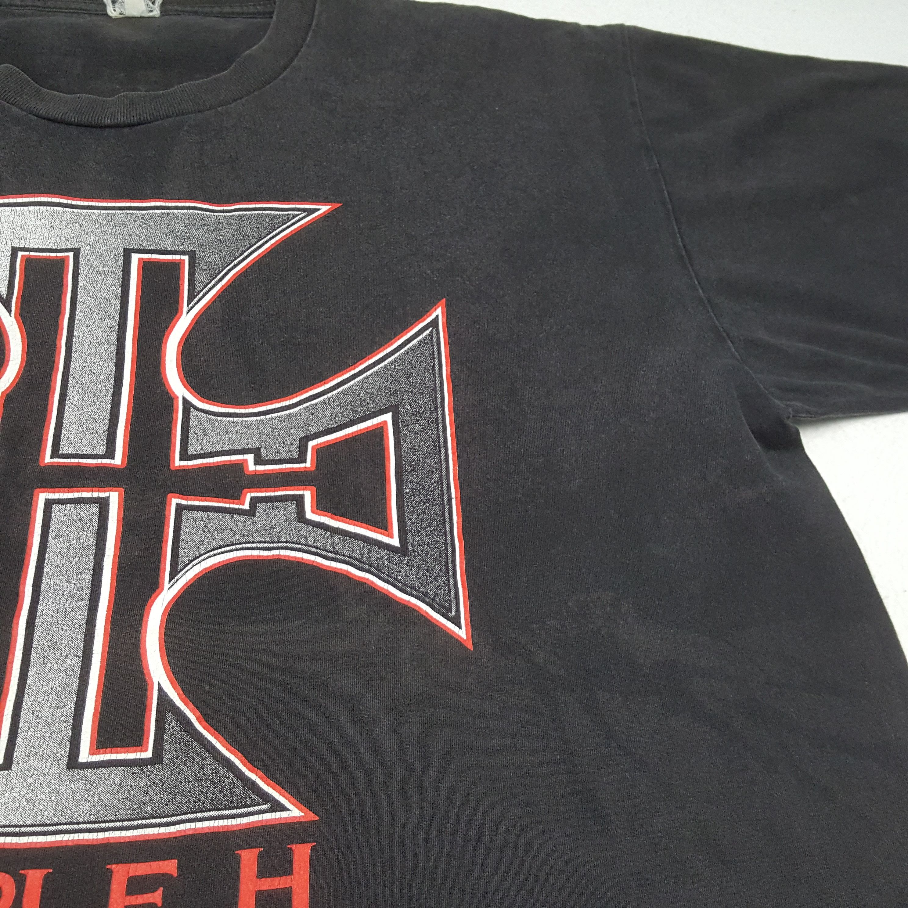 WWE WWE Triple H Vintage Tshirt RR27 Size US XL / EU 56 / 4 - 8 Thumbnail
