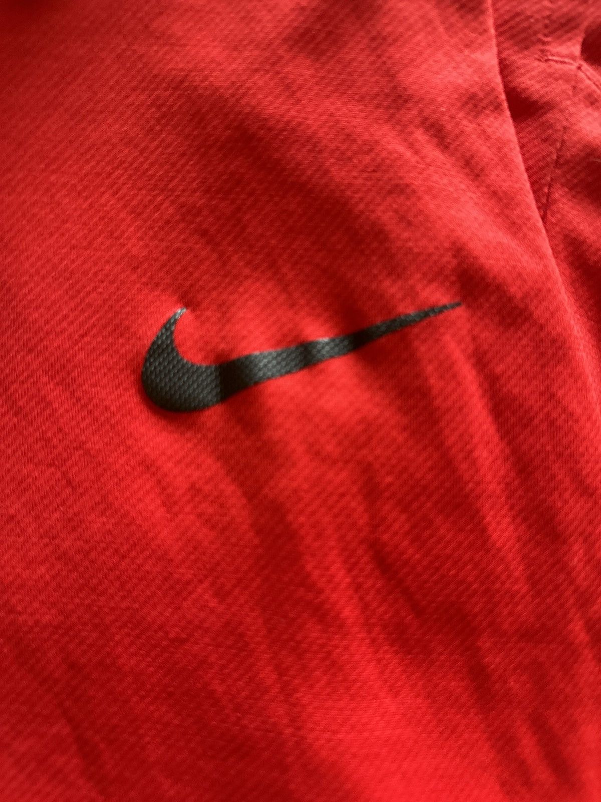 Nike Nike Quarter Zip (Red, Tight Fit, Thin Material) Size US L / EU 52-54 / 3 - 6 Thumbnail