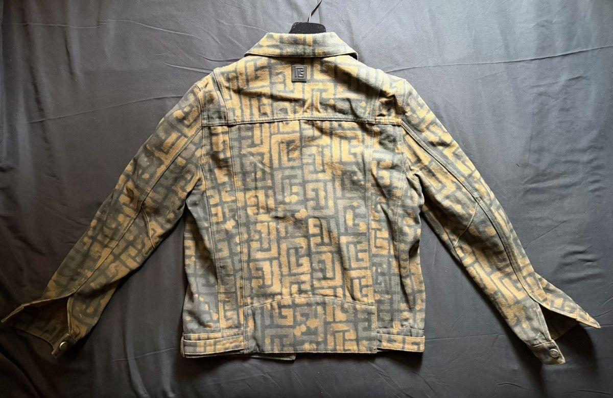 Balmain Balmain Rare Monogram Distressed Denim Jacket Size US M / EU 48-50 / 2 - 9 Thumbnail