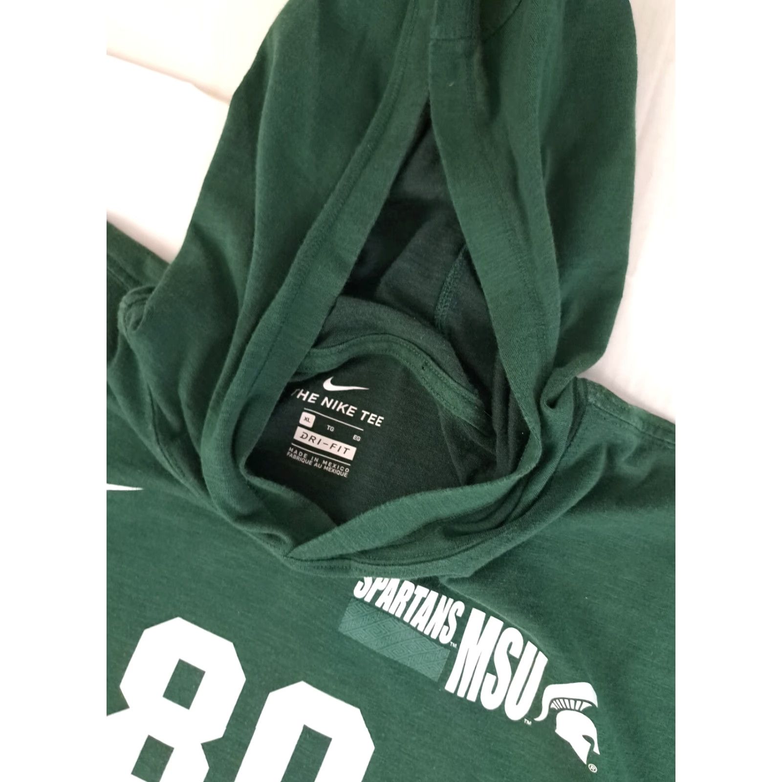 Nike VINTAGE Michigan St. Spartans #80 Nike Tee Dri-fit X-Large Hoodie Lightweight Size US XL / EU 56 / 4 - 4 Thumbnail