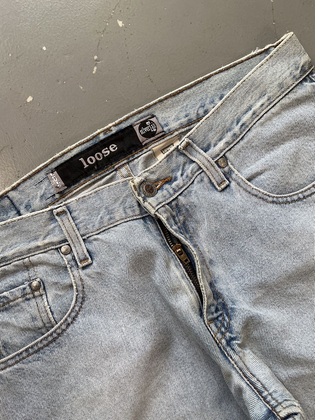 Levi's × Vintage Vintage Levi’s silver tab loose denim Size US 34 / EU 50 - 7 Thumbnail