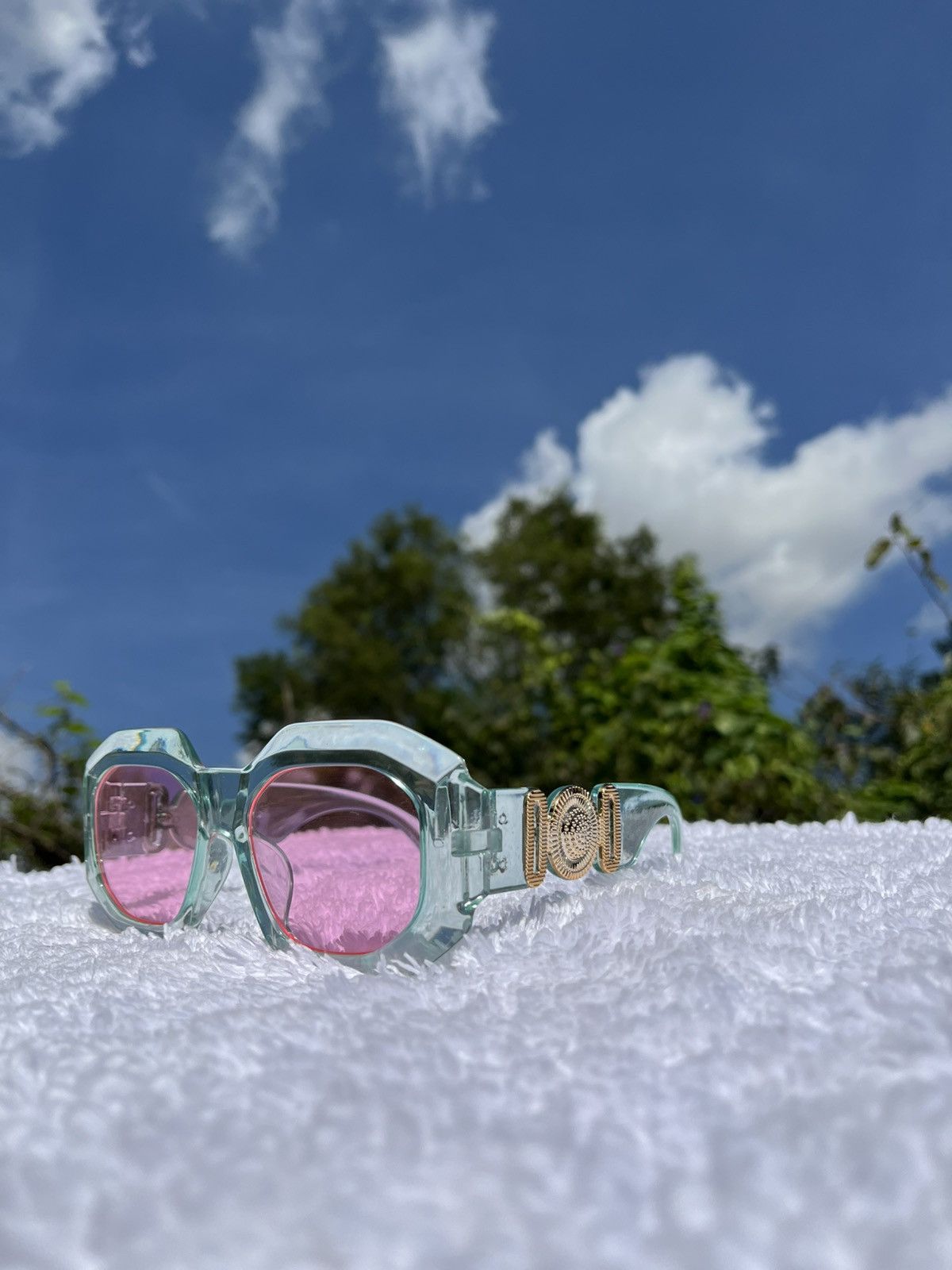 Vintage Oversized blue and pink sunglasses Trending Transparent Size ONE SIZE - 1 Thumbnail