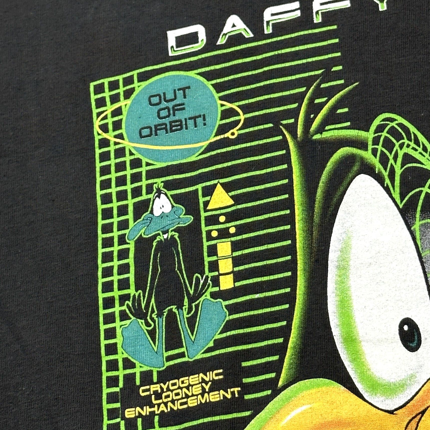 Vintage VINTAGE Warner Bros Shirt Mens Small Black Daffy Duck Movie World 90s Cartoon Graphic Print T-Shirt Size US S / EU 44-46 / 1 - 6 Thumbnail
