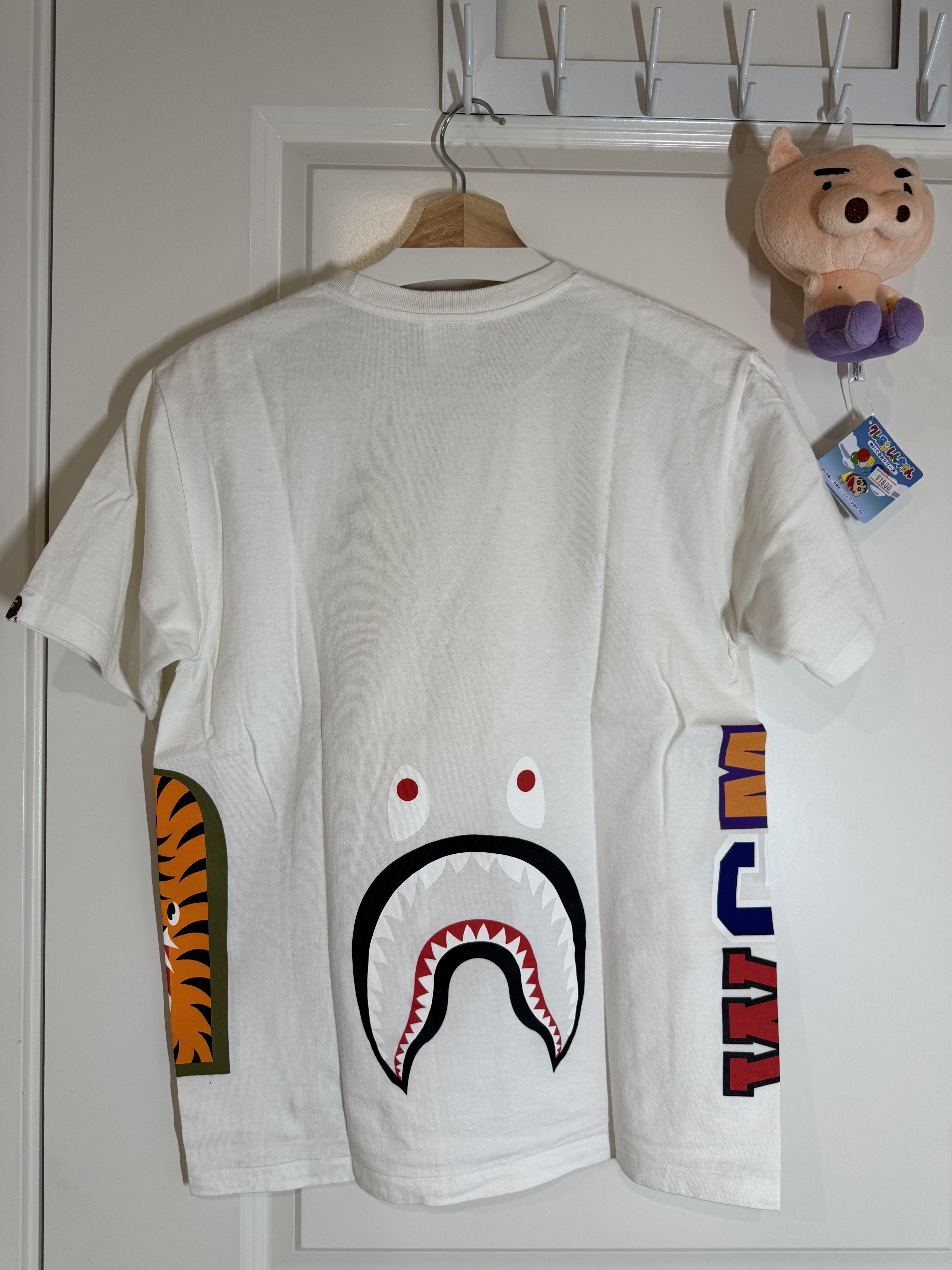 Bape Bape Shark Front & Back Side WGM Print White T-Shirts Medium Size US M / EU 48-50 / 2 - 2 Thumbnail