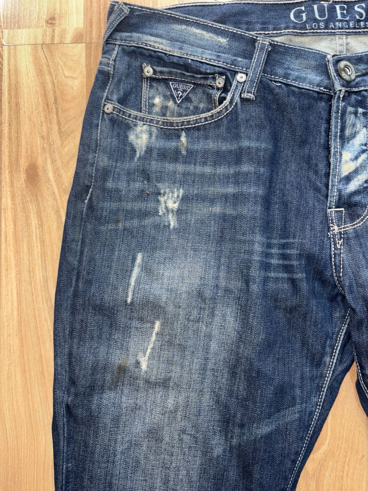 Guess VTG Guess LosAngeles BritRocker Jeans Size 36x34 Distressed Size US 36 / EU 52 - 4 Thumbnail