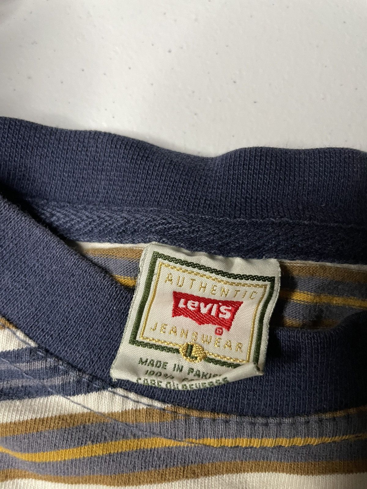 Levi's Vintage Levi’s Striped Tshirt Size US L / EU 52-54 / 3 - 4 Thumbnail