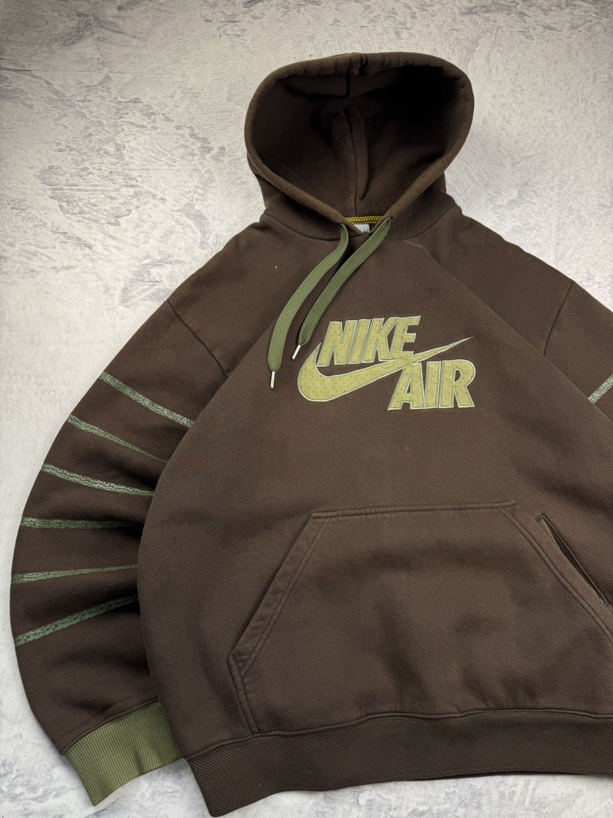Nike × Vintage NIKE AIR MAX BROWN VINTAGE CENTER LOGO OVERSIZE BOXY HOODIE Size US XXL / EU 58 / 5 - 2 Thumbnail