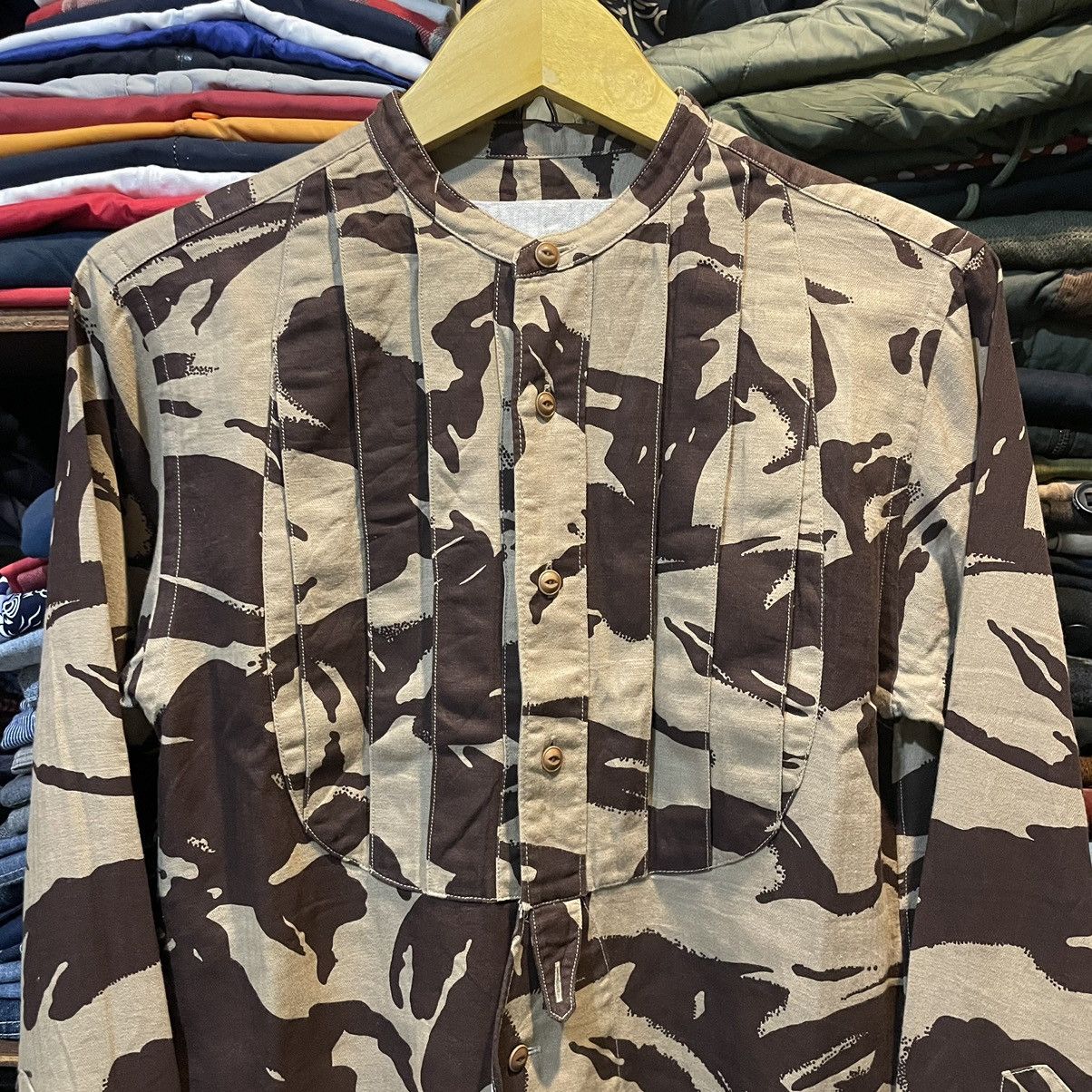 Haversack × Japanese Brand Haversack Japan Camouflage Herringbone Collarless Shirt Size US M / EU 48-50 / 2 - 4 Thumbnail