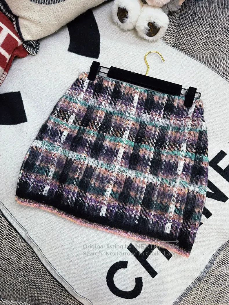 Chanel Chanel 22A high-end handicraft series colourful plaid diam Size 24" / US 00 / IT 34 - 2 Thumbnail