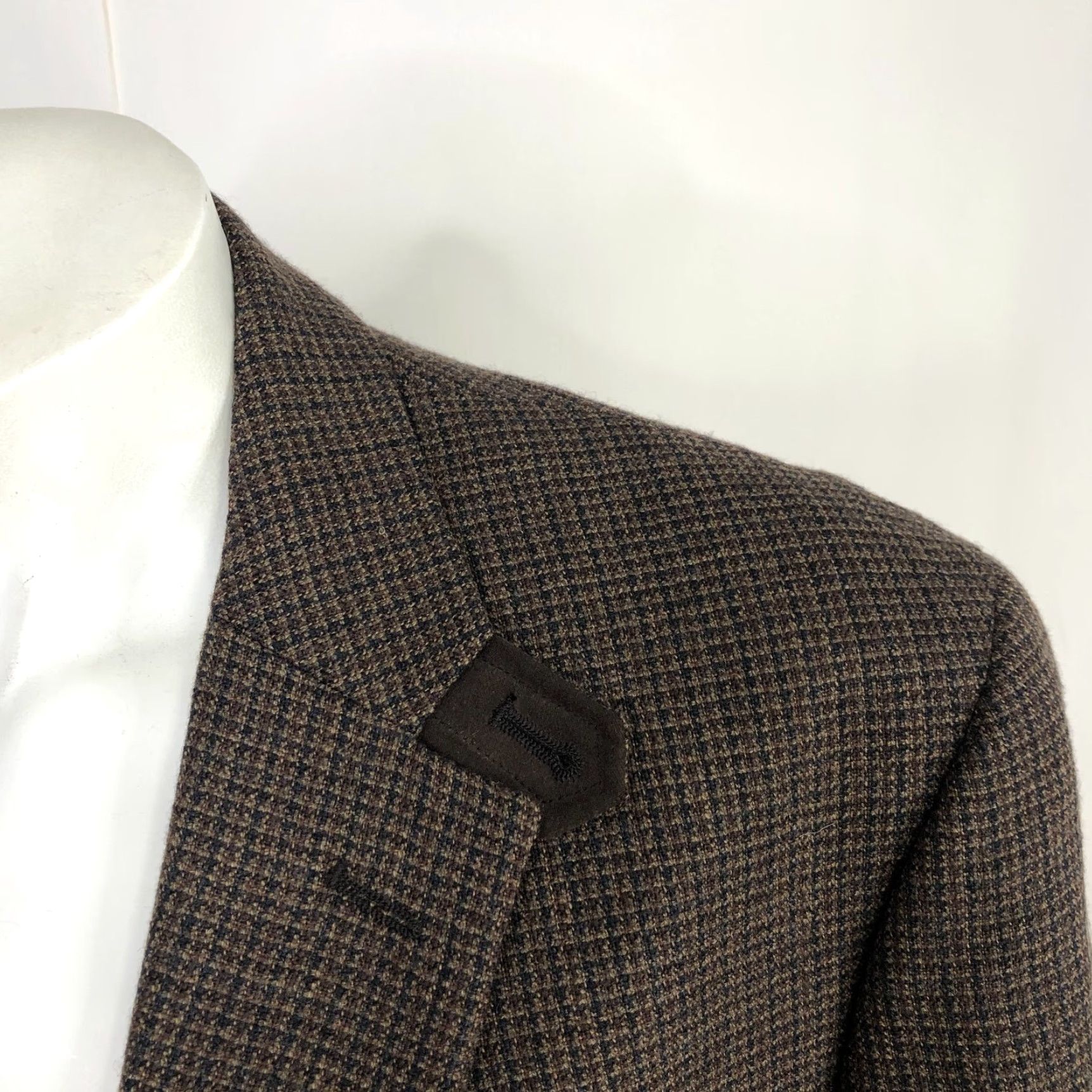 Tommy Hilfiger Tommy Hilfiger Sport Coat Jacket Elbow Patch 42 R Wool Brown Notch Lapel Single-Breasted 2-Button 4-Button Sleeve Vintage No Mens Regular Coat Size US XS / EU 42 / 0 - 2 Thumbnail