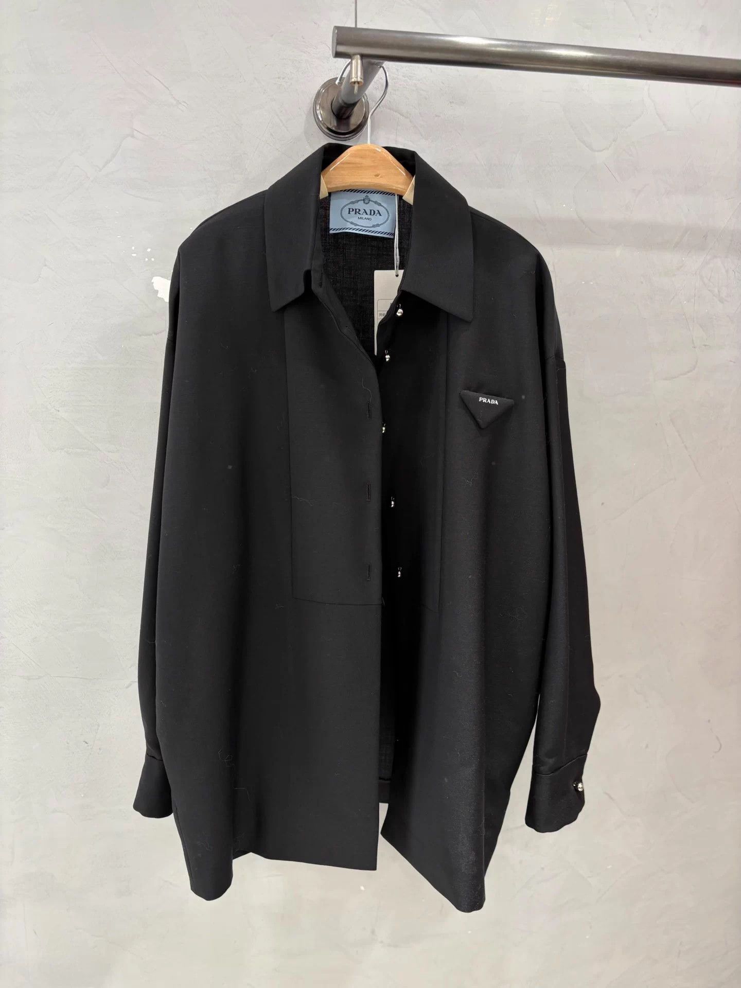 Prada Prada Black Oversized Wool Shirt Jacket Deadstock Size S / US 4 / IT 40 - 2 Thumbnail