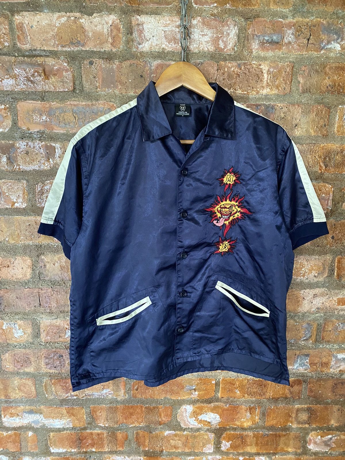 Japanese Brand 1990s MILKBOY Devil monster embroidered Bowling shirt Size US M / EU 48-50 / 2 - 2 Thumbnail