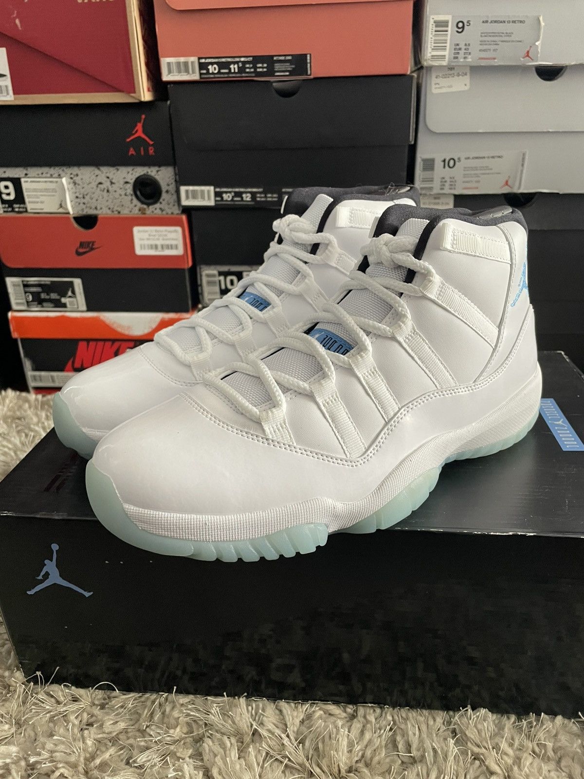 Jordan Brand Jordan 11 Legend Blue 2014 Releass Size US 9 / EU 42 - 1 Thumbnail
