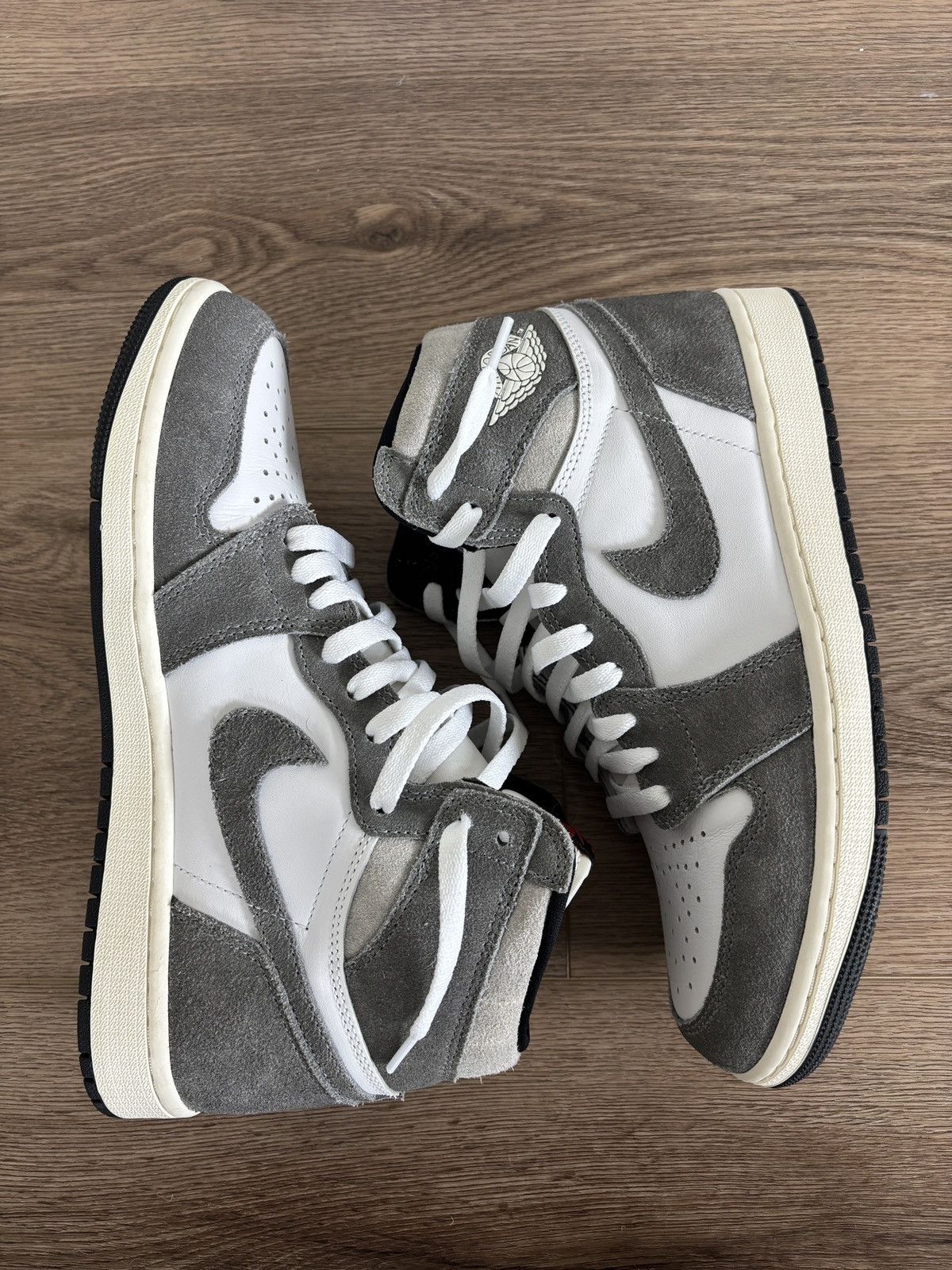 Jordan Brand × Nike Jordan 1 High Washed Black 2024 Size US 9 / EU 42 - 2 Thumbnail
